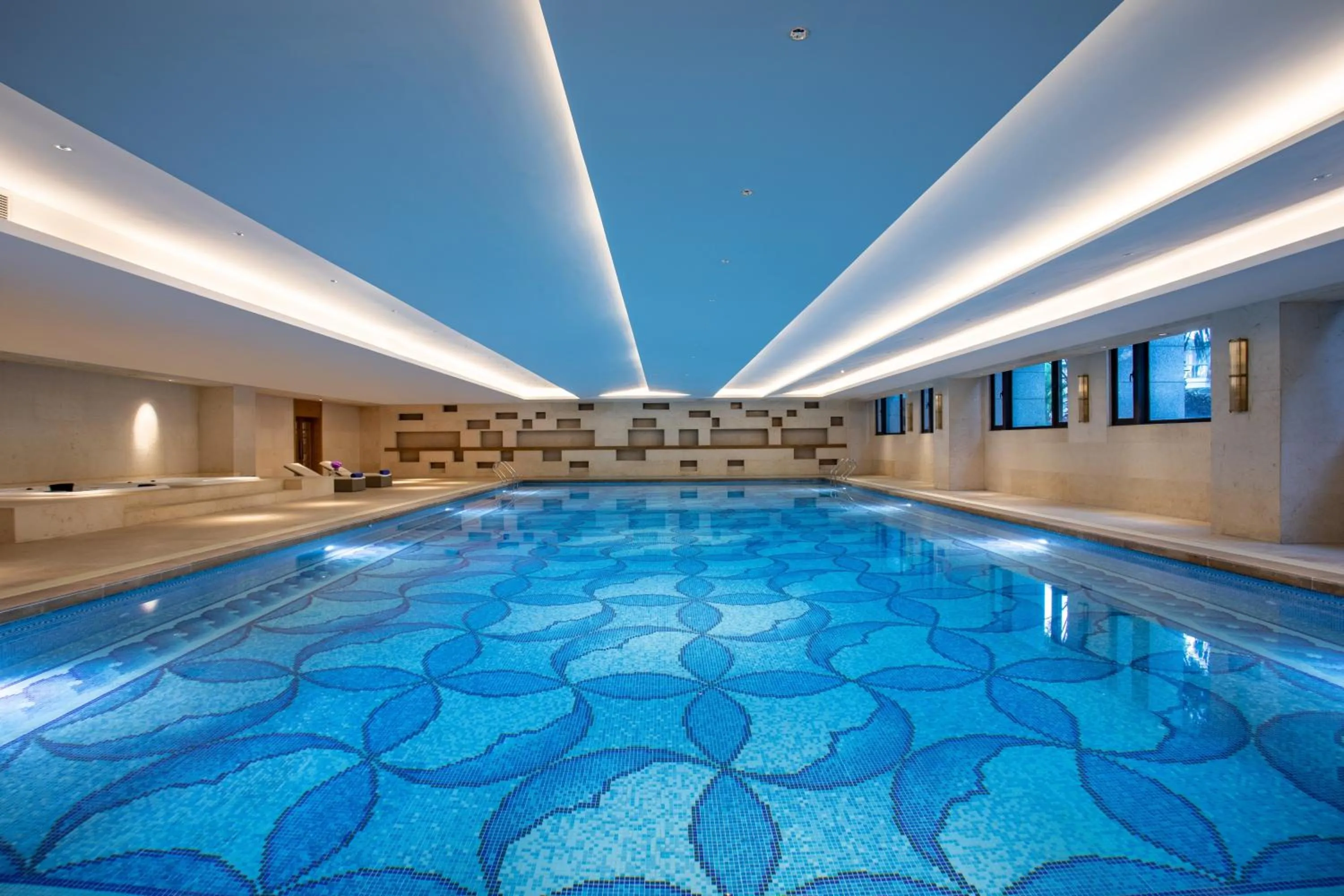 Swimming pool in Crowne Plaza Fuzhou South by IHG