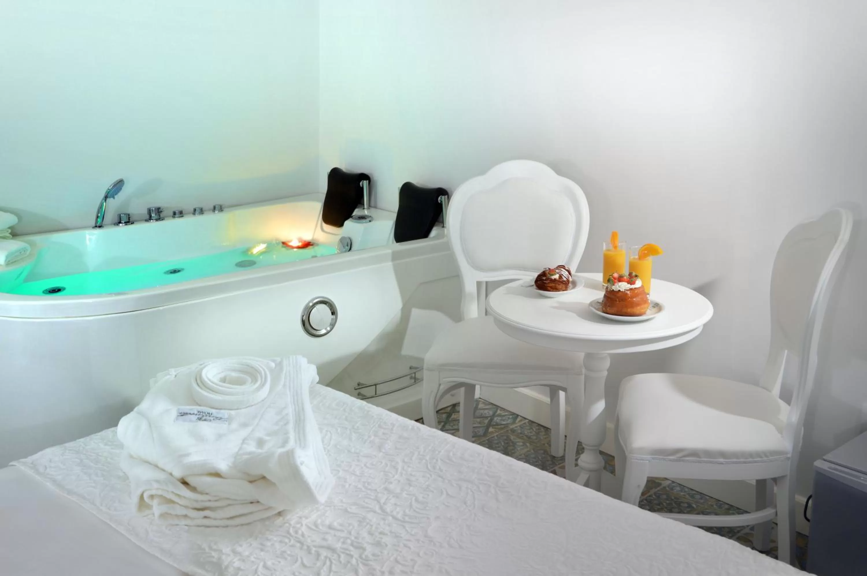 Photo of the whole room in Barbarella Home