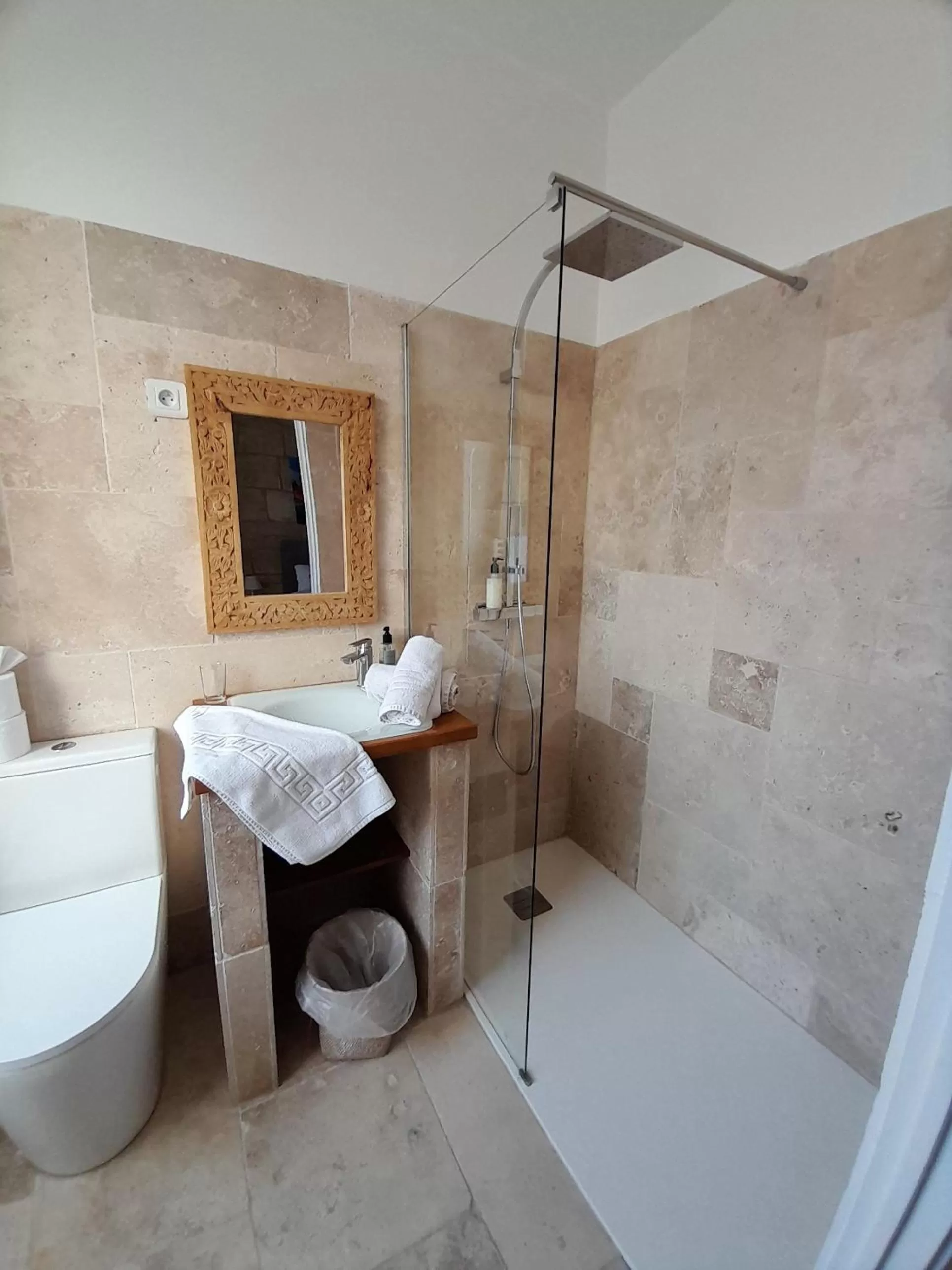 Bathroom in Palazzo Pisani Malta Boutique and SPA