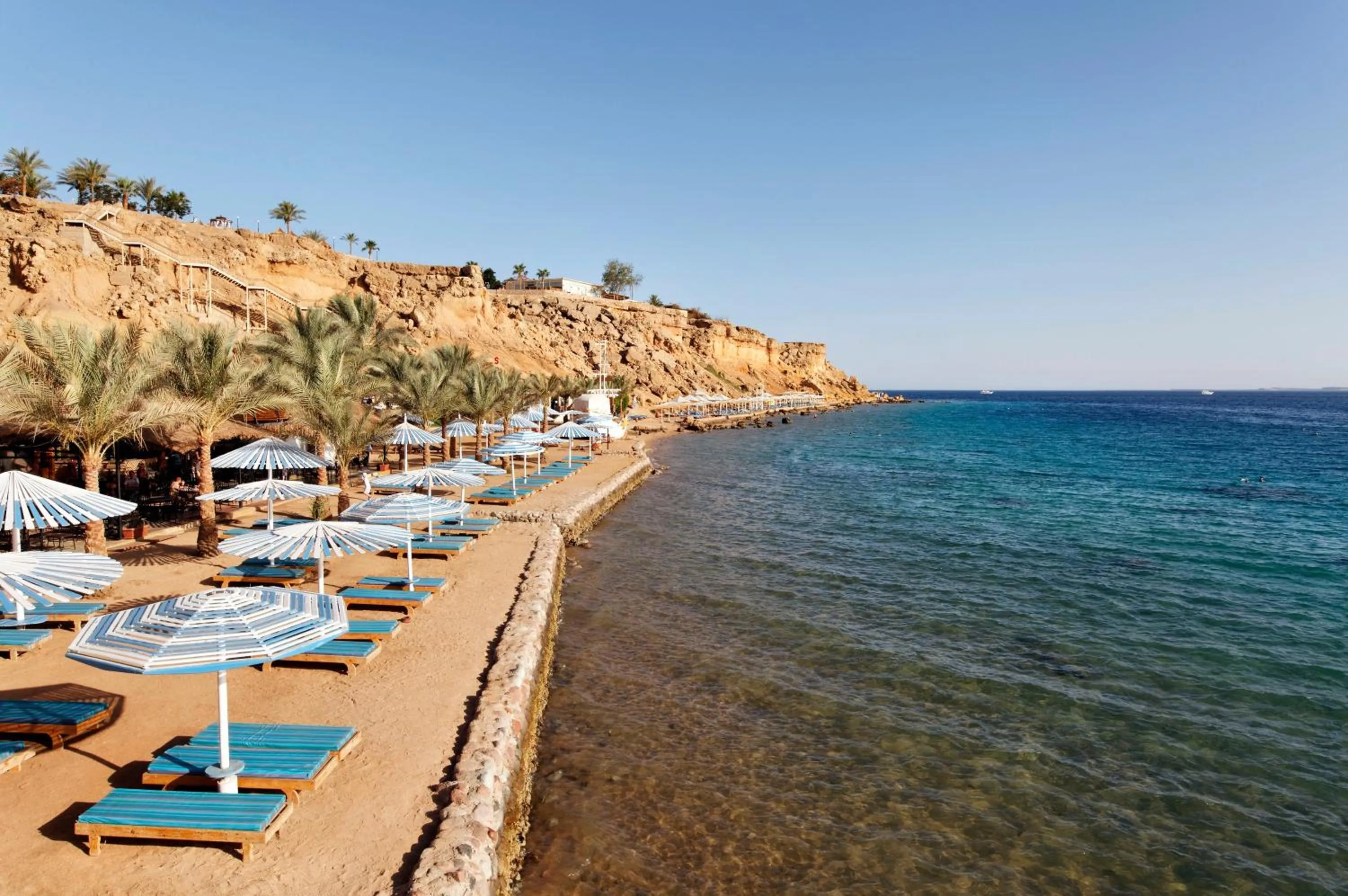 Beach in Albatros Sharm Resort - By Pickalbatros
