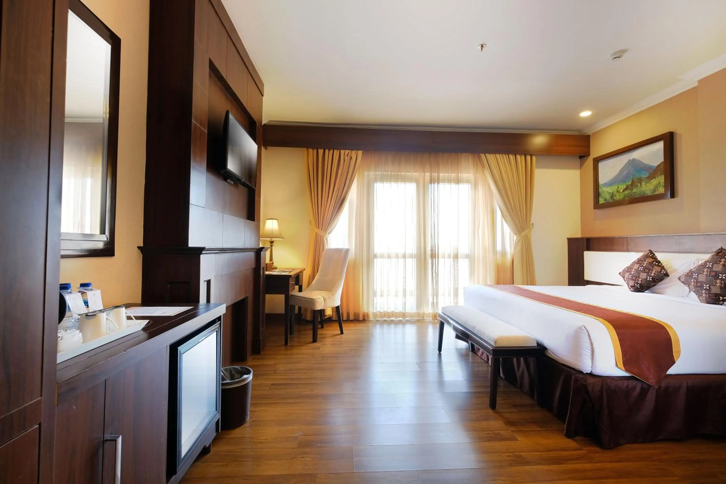 Bed in Royal Darmo Malioboro