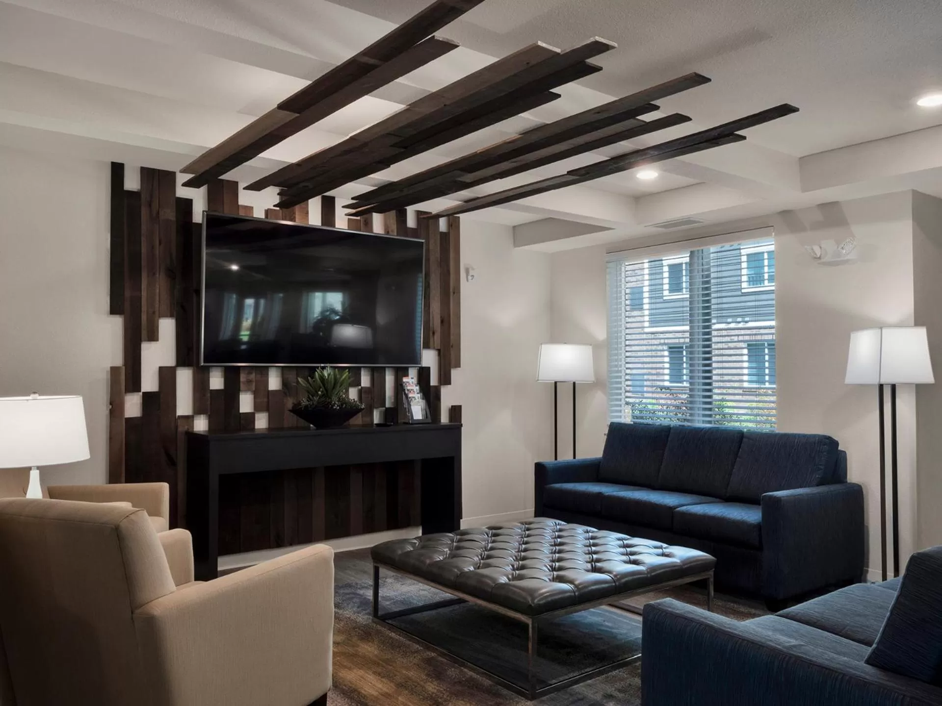 Lobby or reception in WaterWalk Extended Stay by Wyndham Charlotte - Arrowood