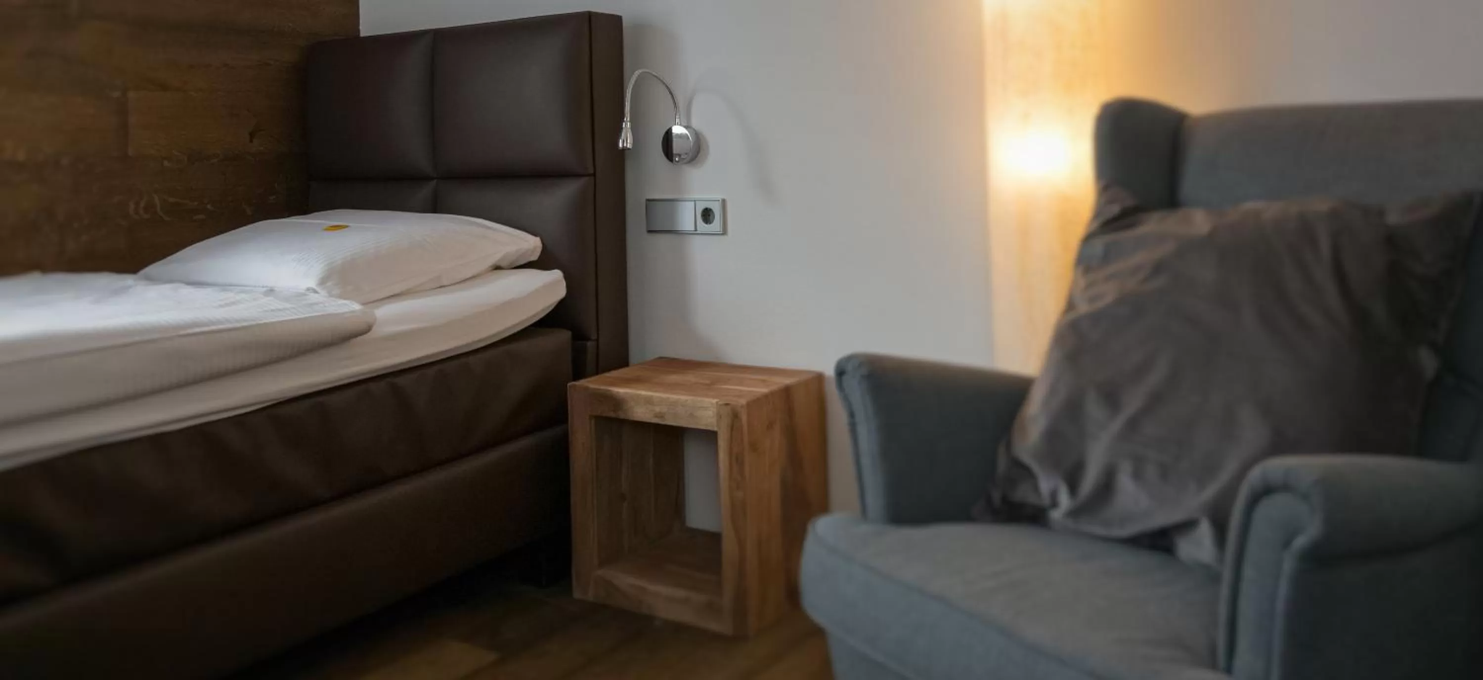 Photo of the whole room, Bed in Zum Sonnenwirt