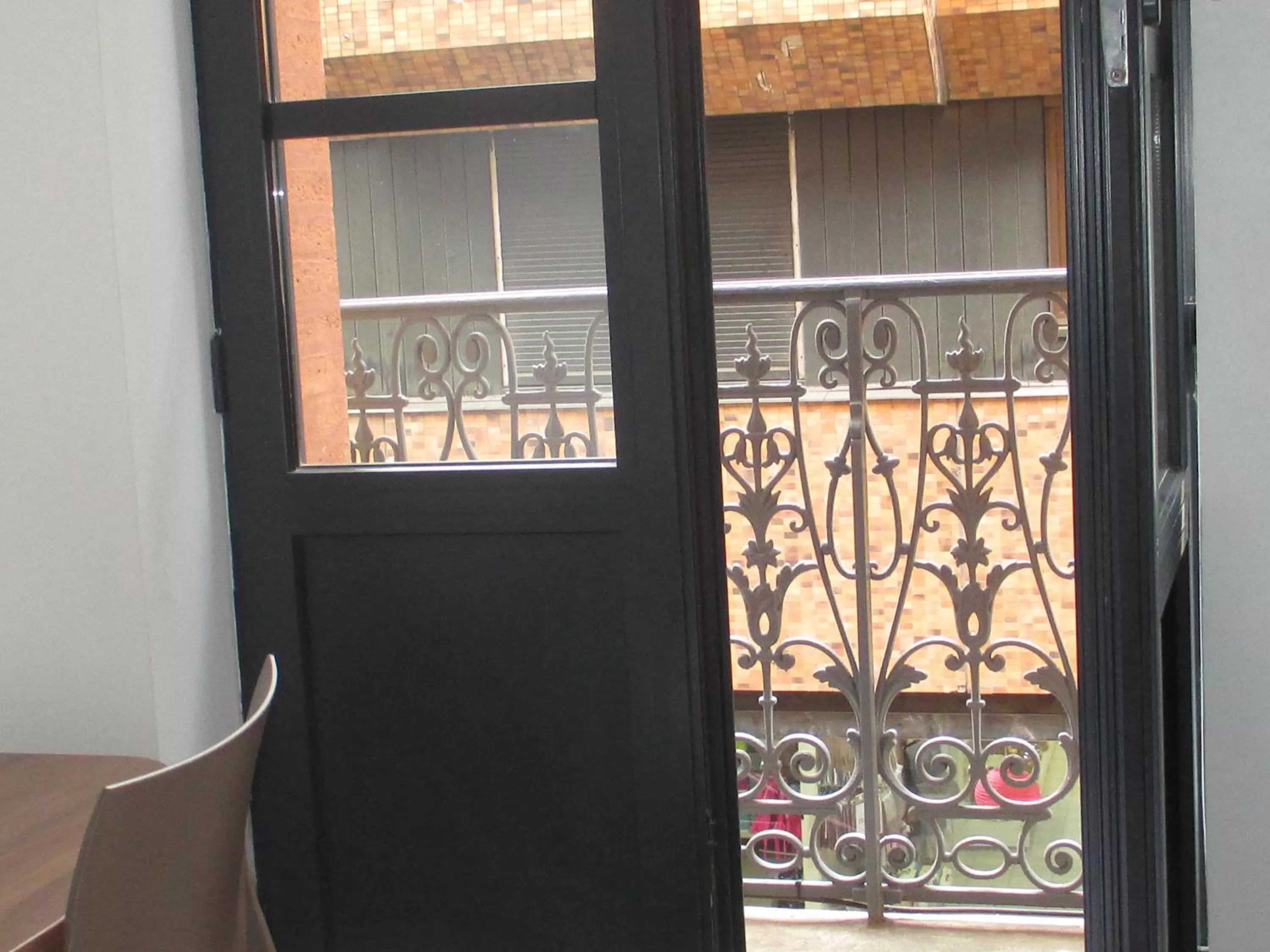 Balcony/Terrace in Hôtel le Pastel