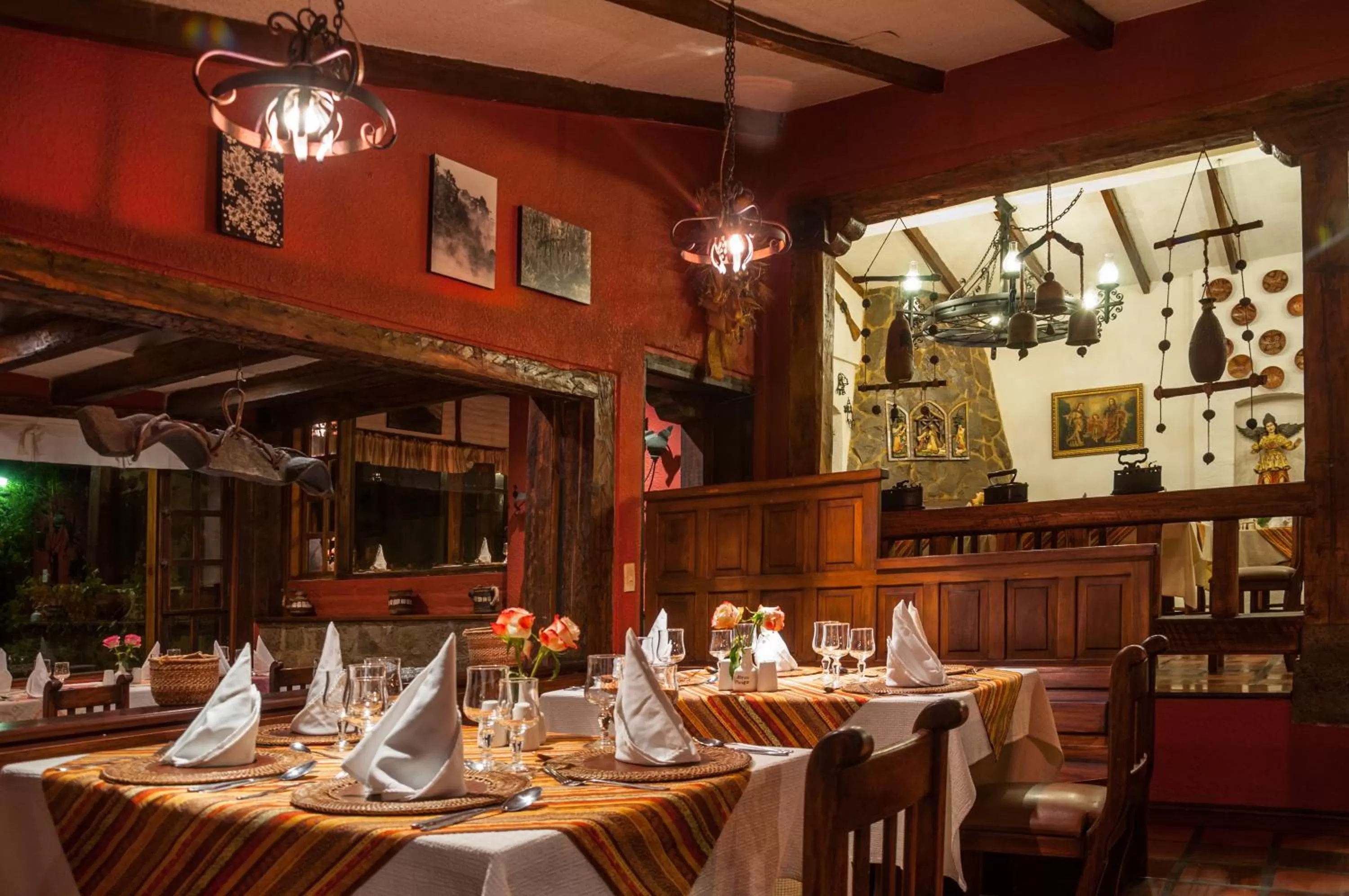 Restaurant/places to eat in Hotel Hacienda Abraspungo