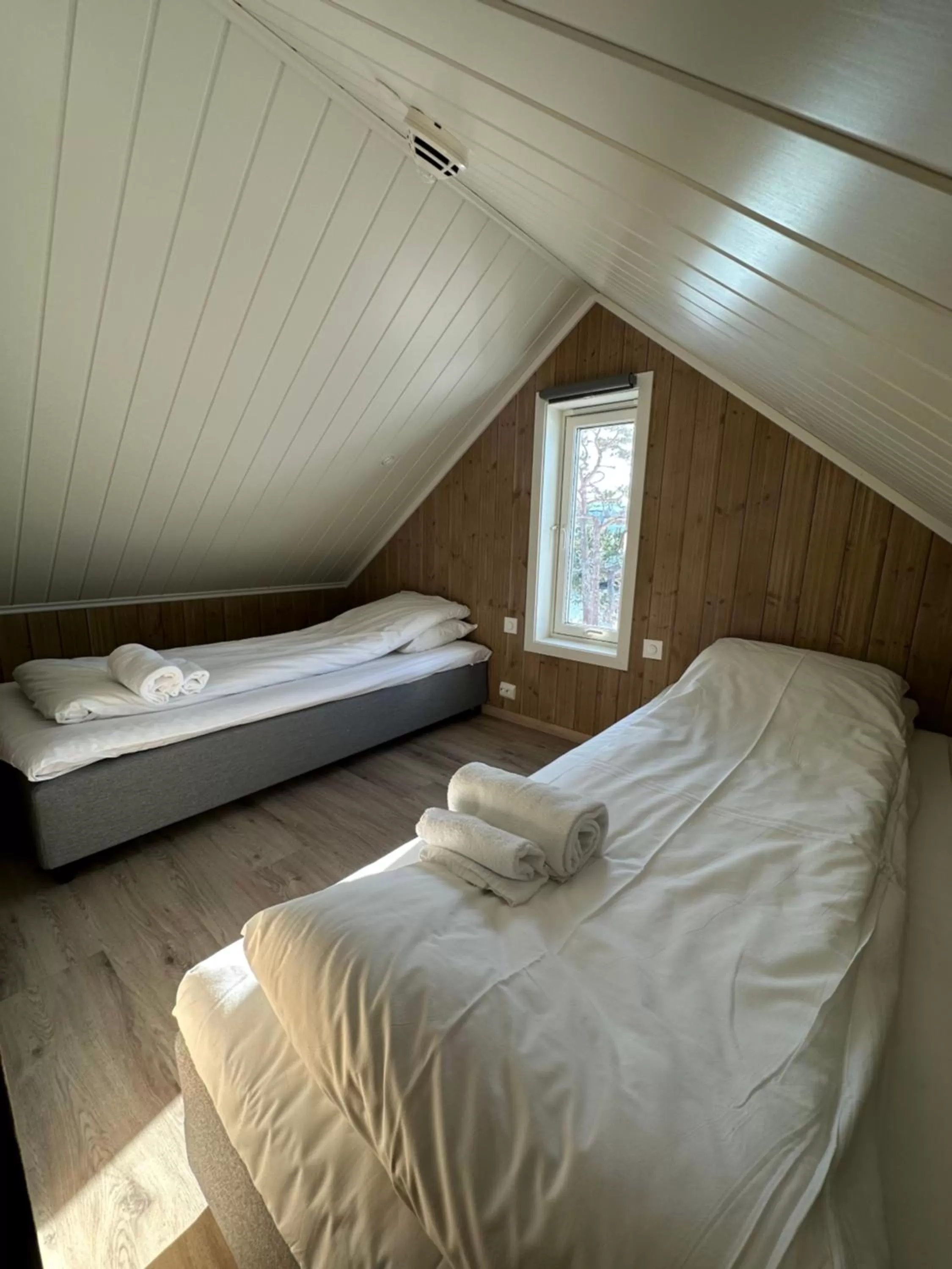 Bedroom, Bed in Norsk Havbrukssenter - Rorbuer