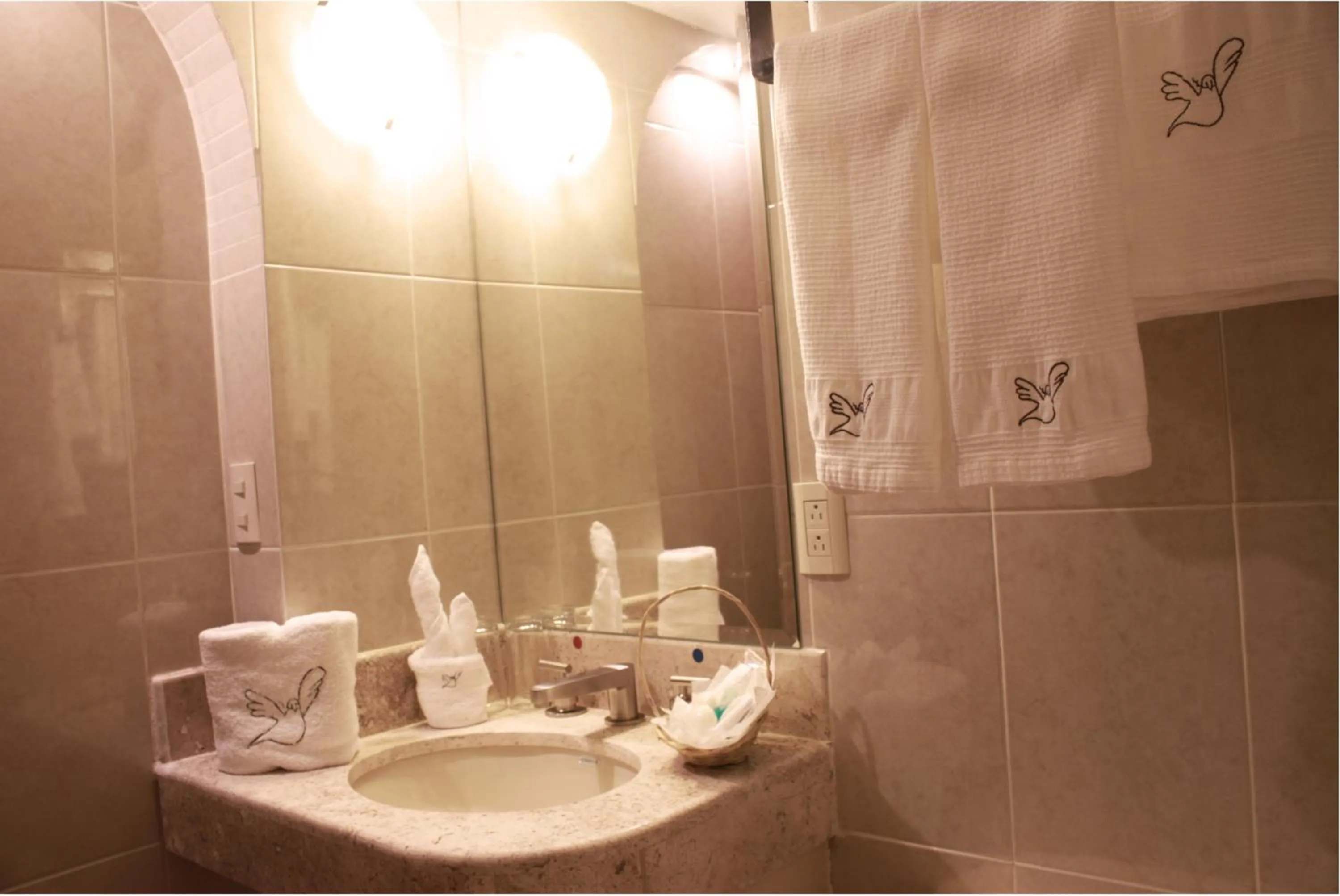 Toilet in Hotel de la Paz