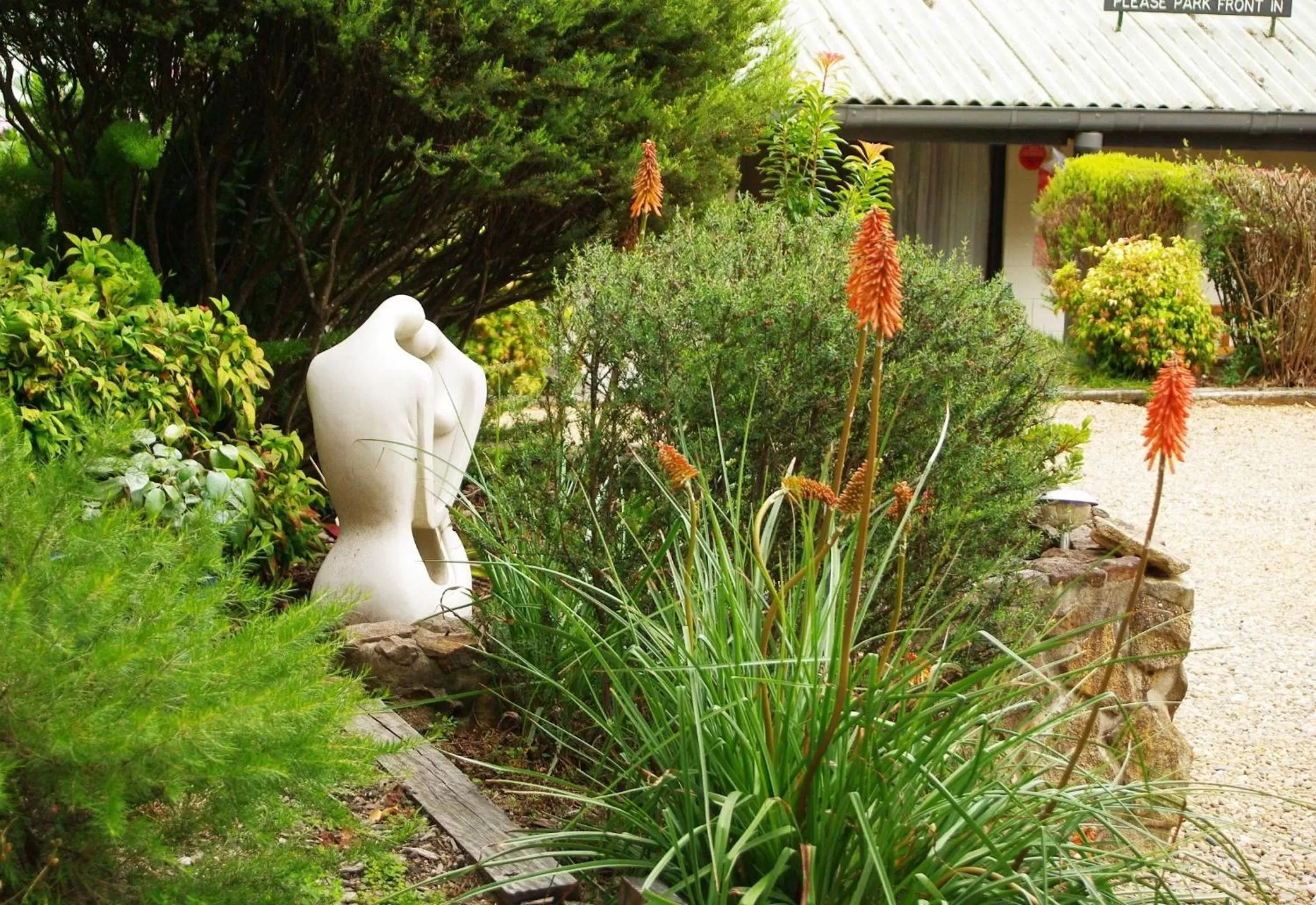 Day in Blackheath Motor Inn