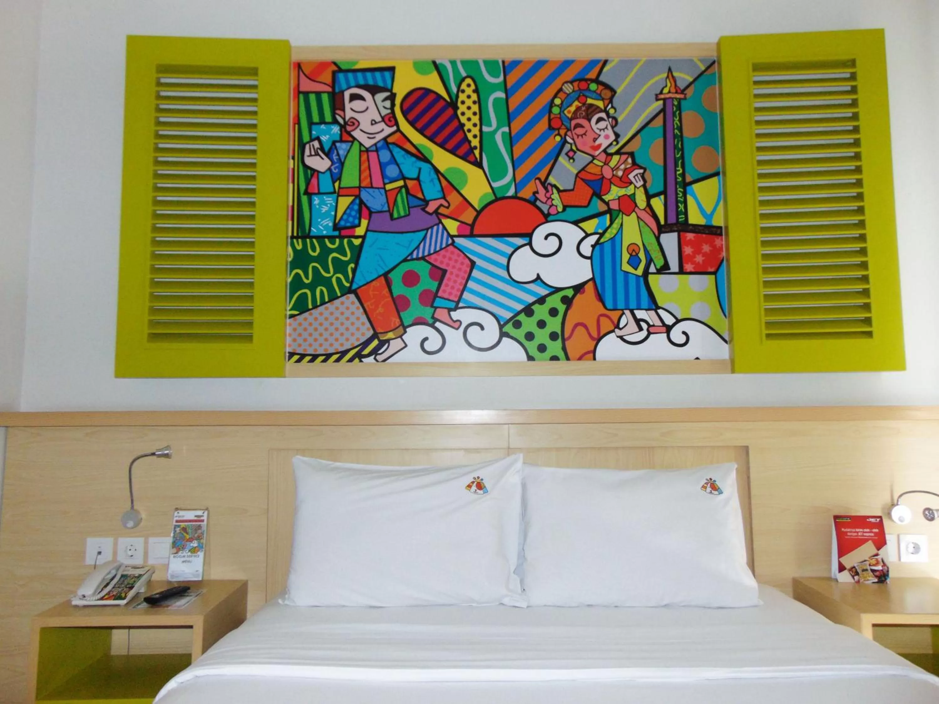Bedroom, Bed in MaxoneHotels at Kramat