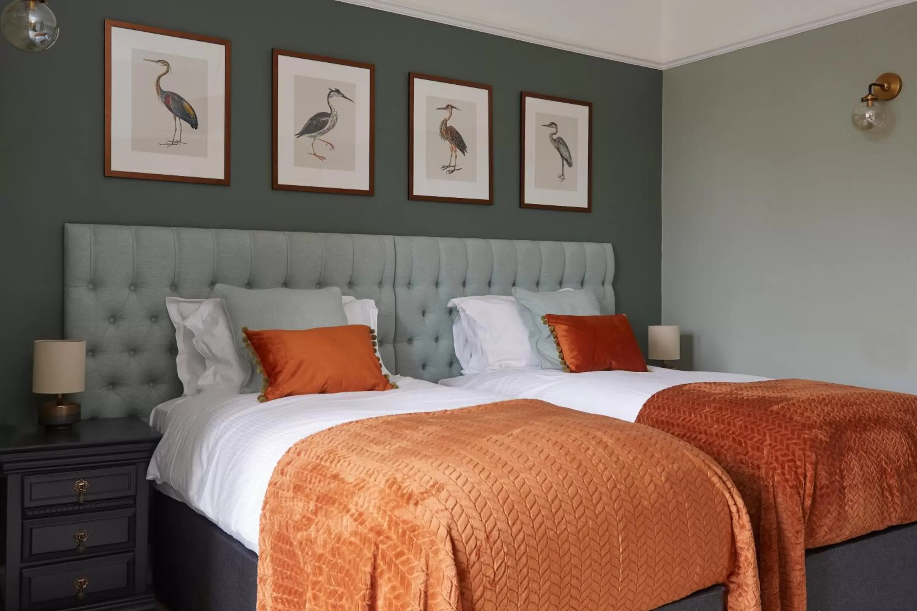 Deluxe King Room in Sentry Mead Hotel Deluxe King Room in Sentry Mead Hotel