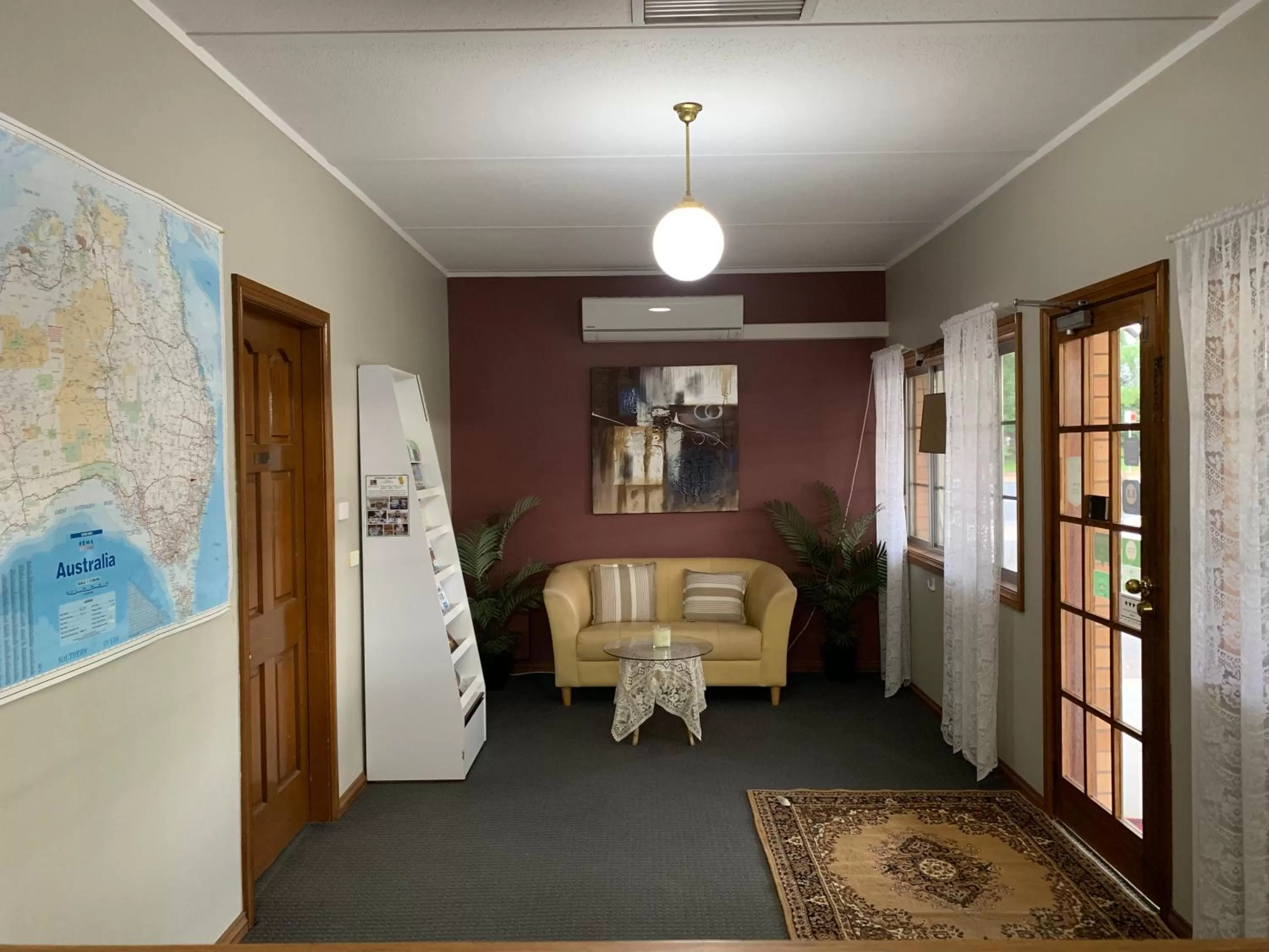Lobby or reception in Gilgandra Motel