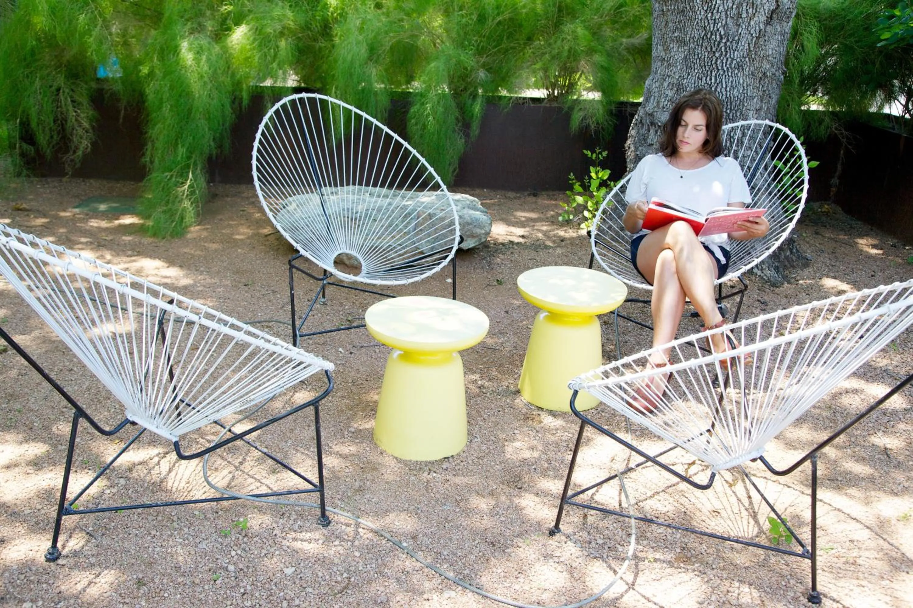 Patio in Heywood Hotel