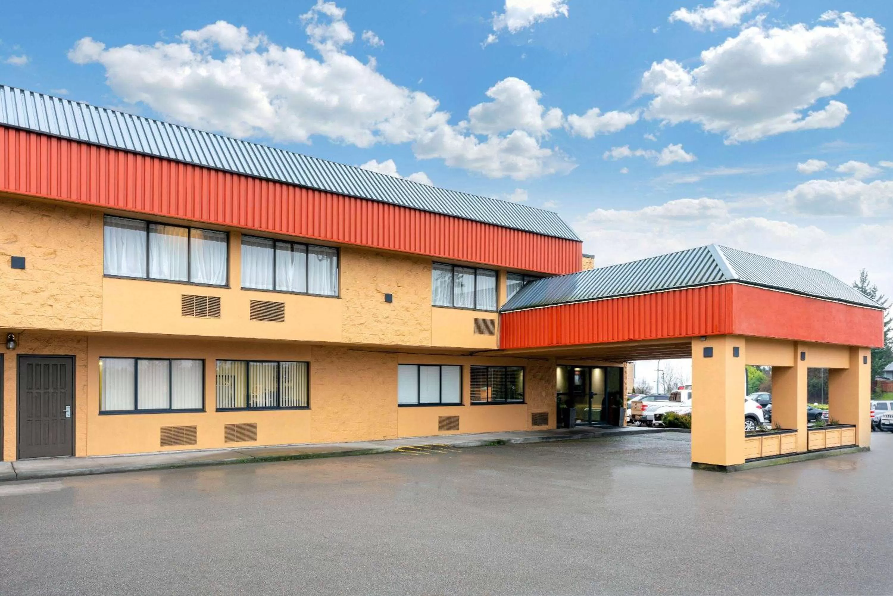 Property building in Ramada by Wyndham Coquitlam