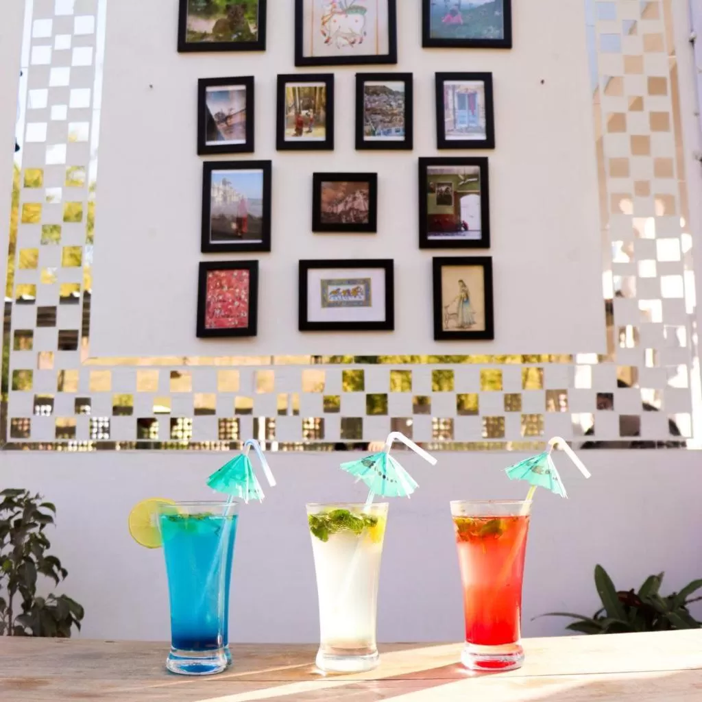 Drinks in Hotel Bundi House