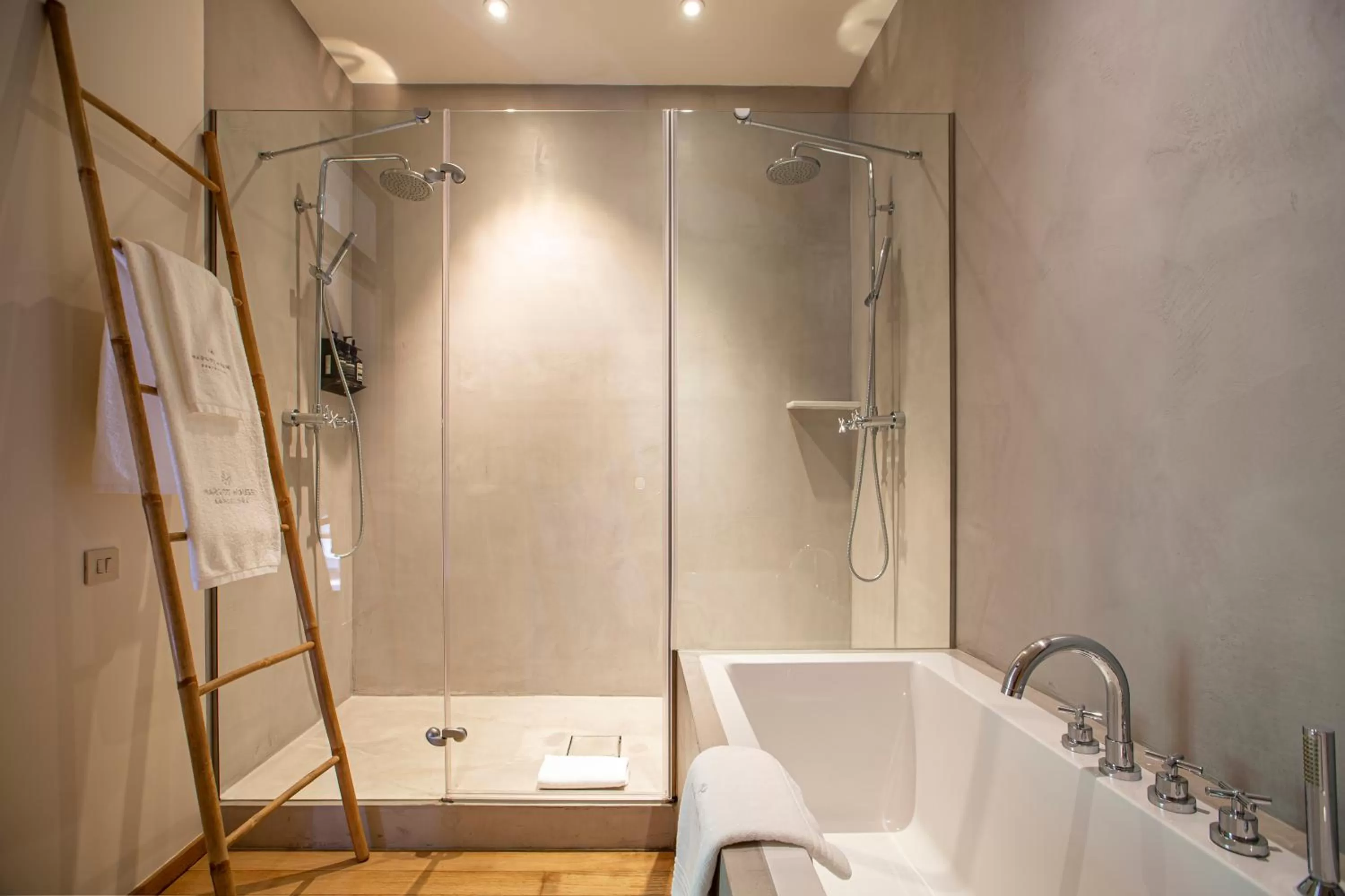 Bathroom in Hotel Margot House Barcelona