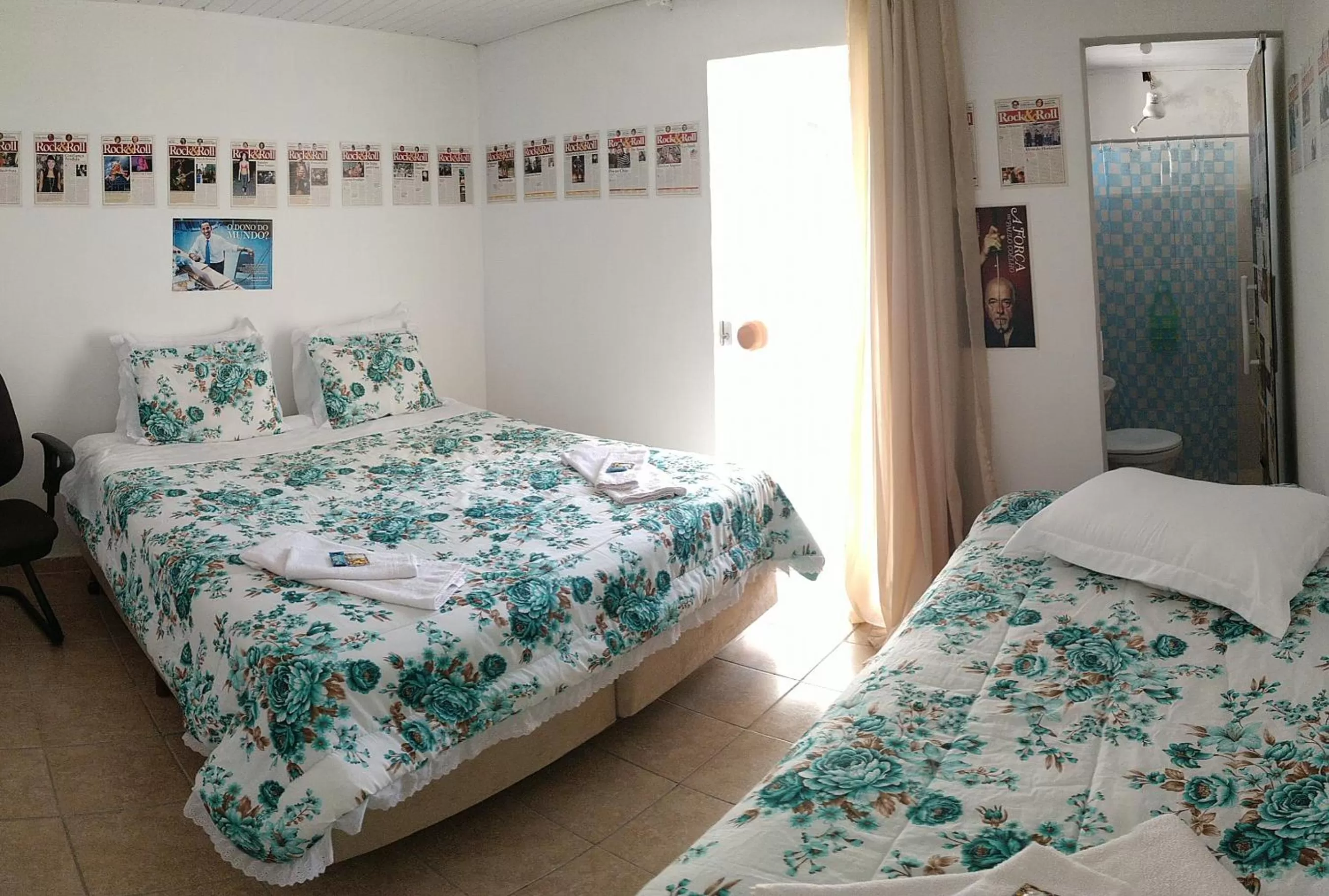 Comfort Triple Room with Shower in SPACE 4 U - HOTEL BOUTIQUE TEMÁTICO - Aeroporto