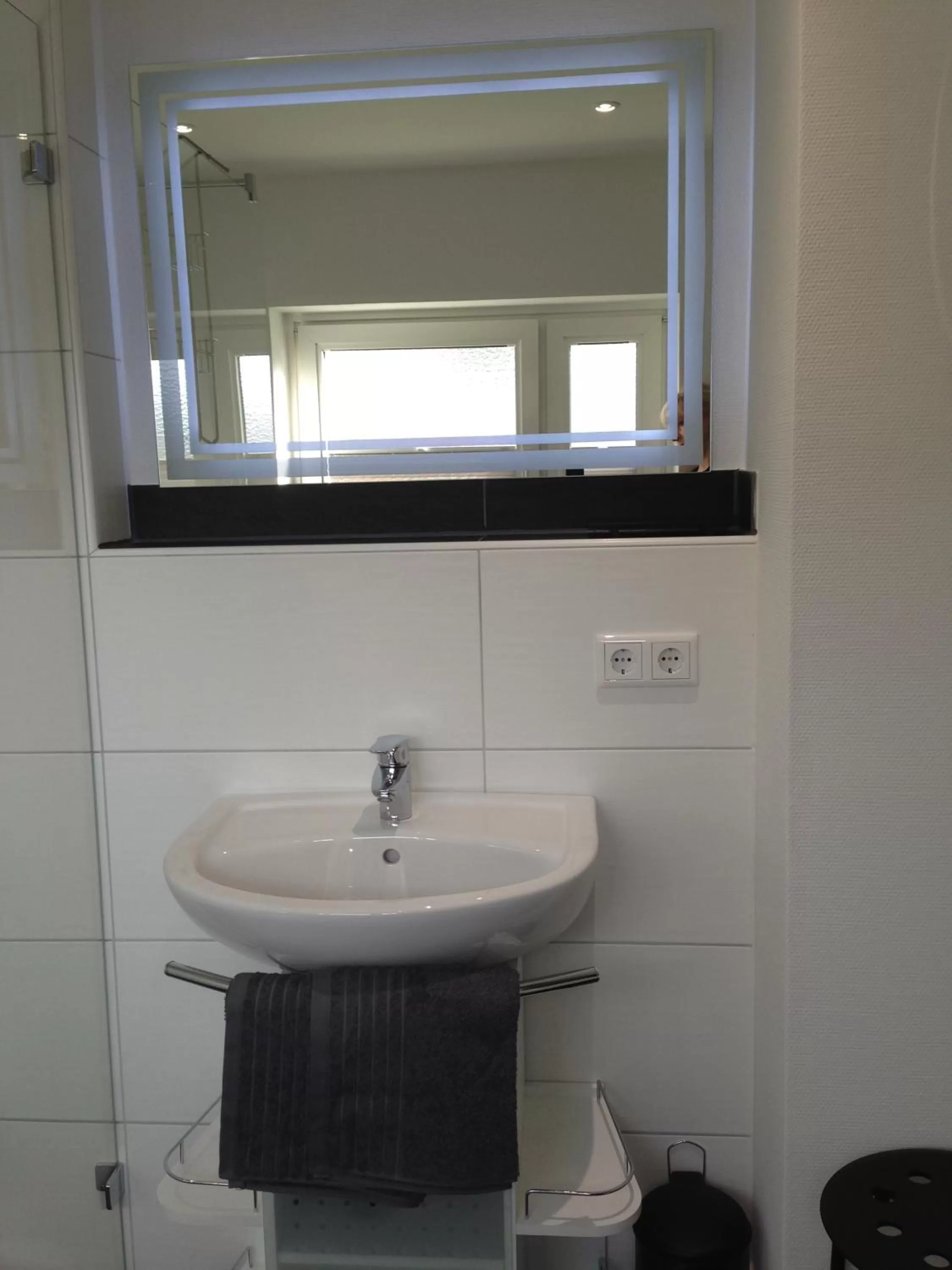 Bathroom in Tankbar's Hotelchen