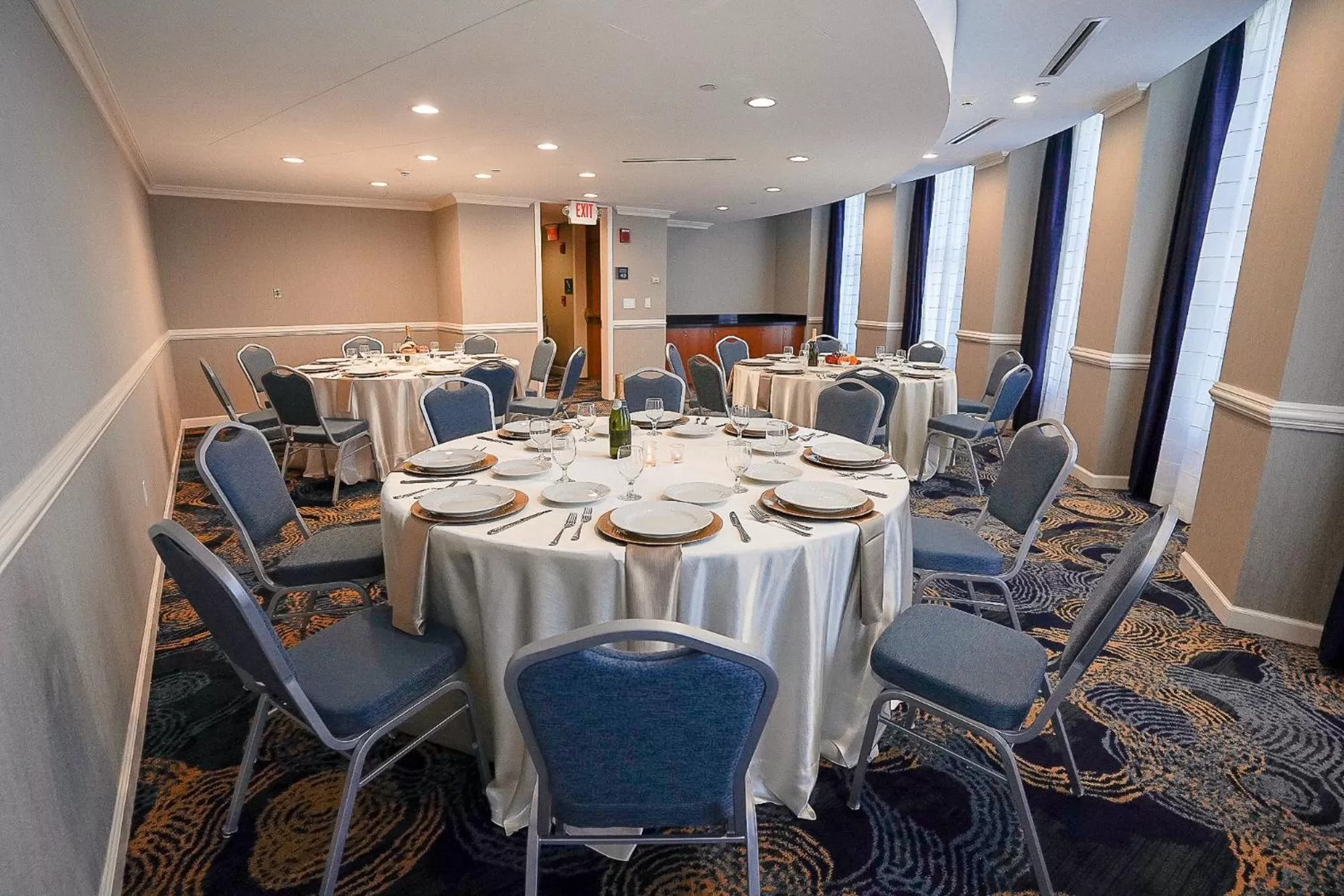Meeting/conference room in Crowne Plaza Cleveland at Playhouse Square by IHG