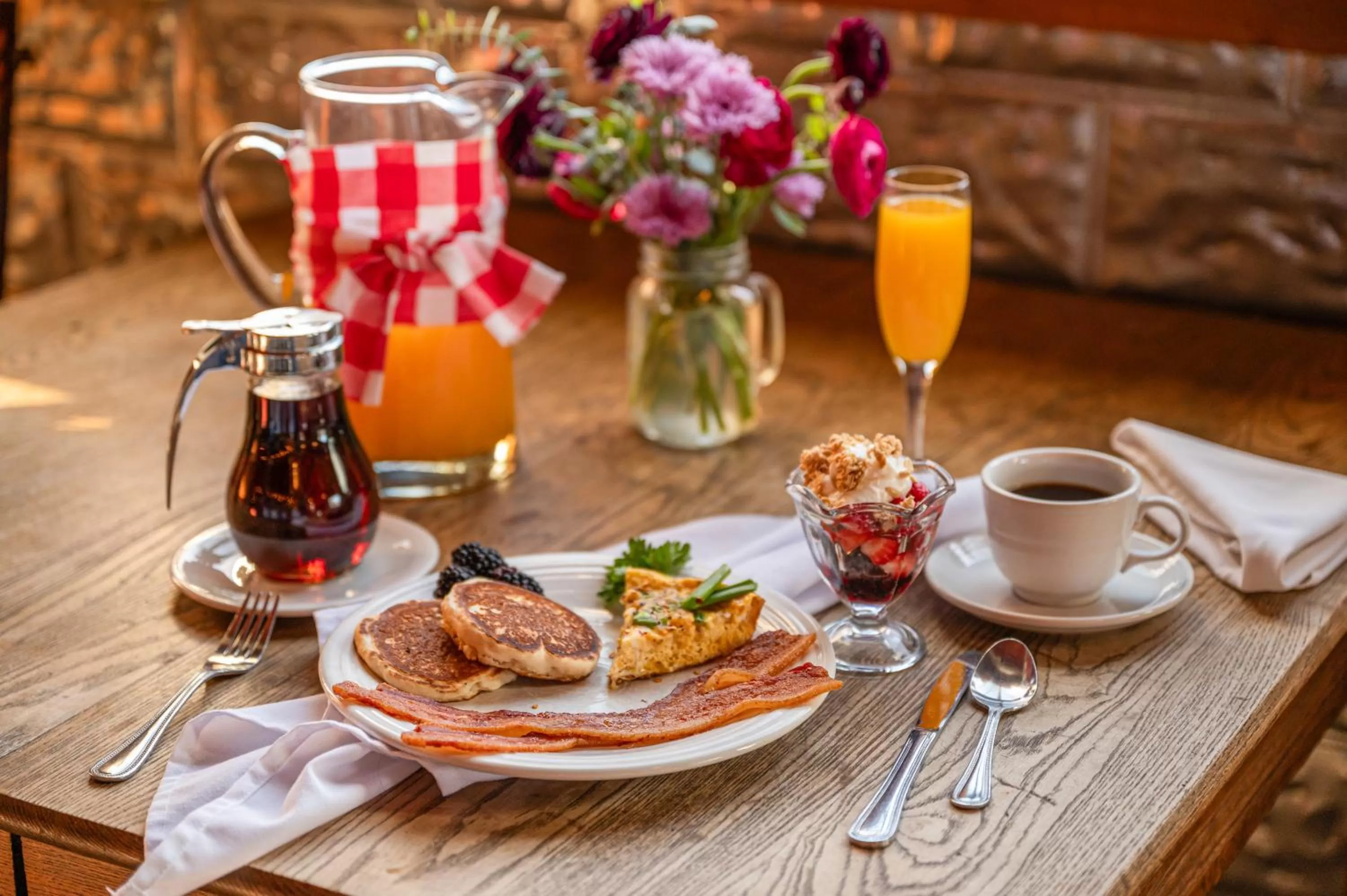 Breakfast in Full Moon Inn