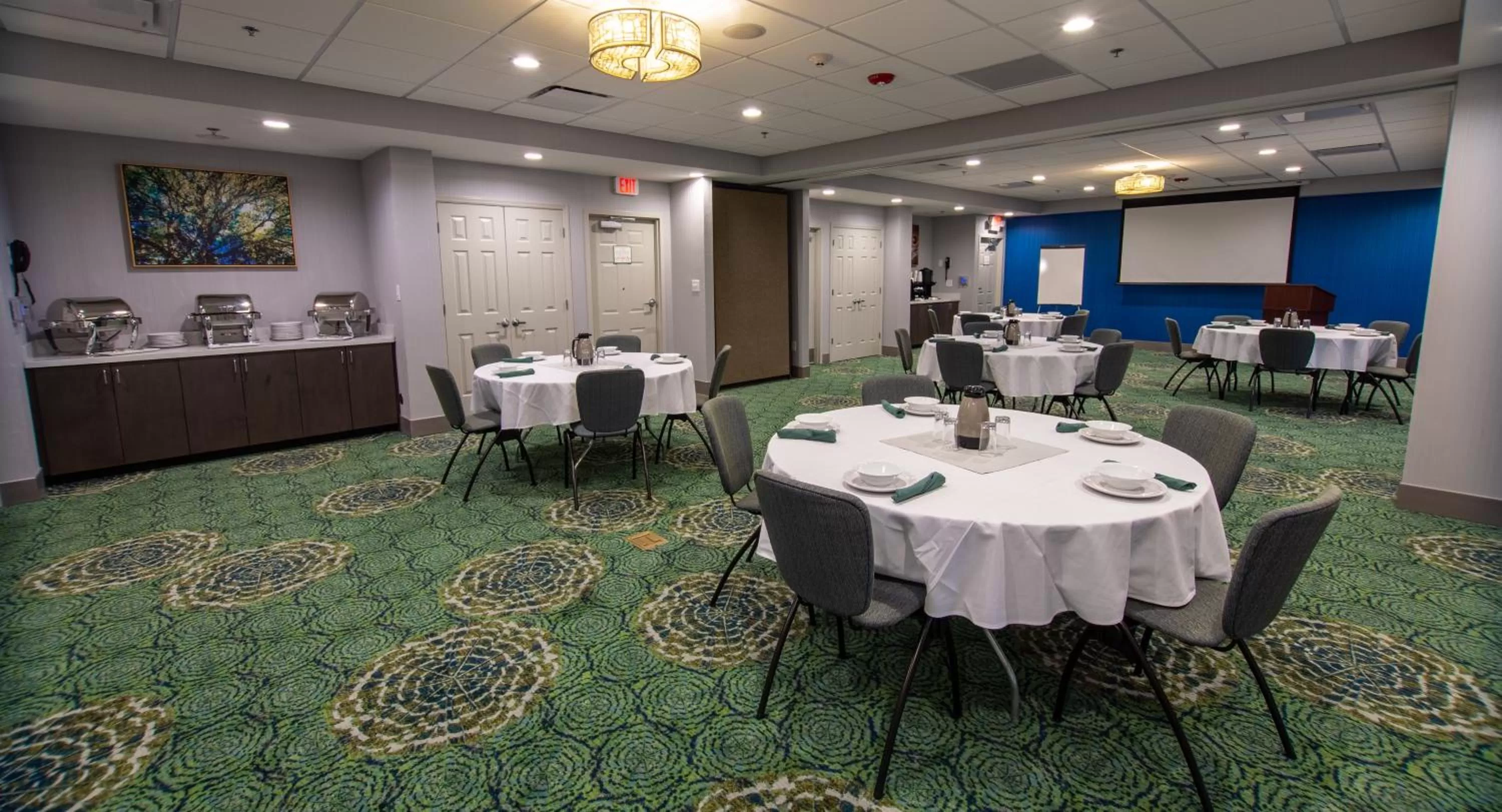 Meeting/conference room in Holiday Inn Knoxville N - Merchant Drive by IHG