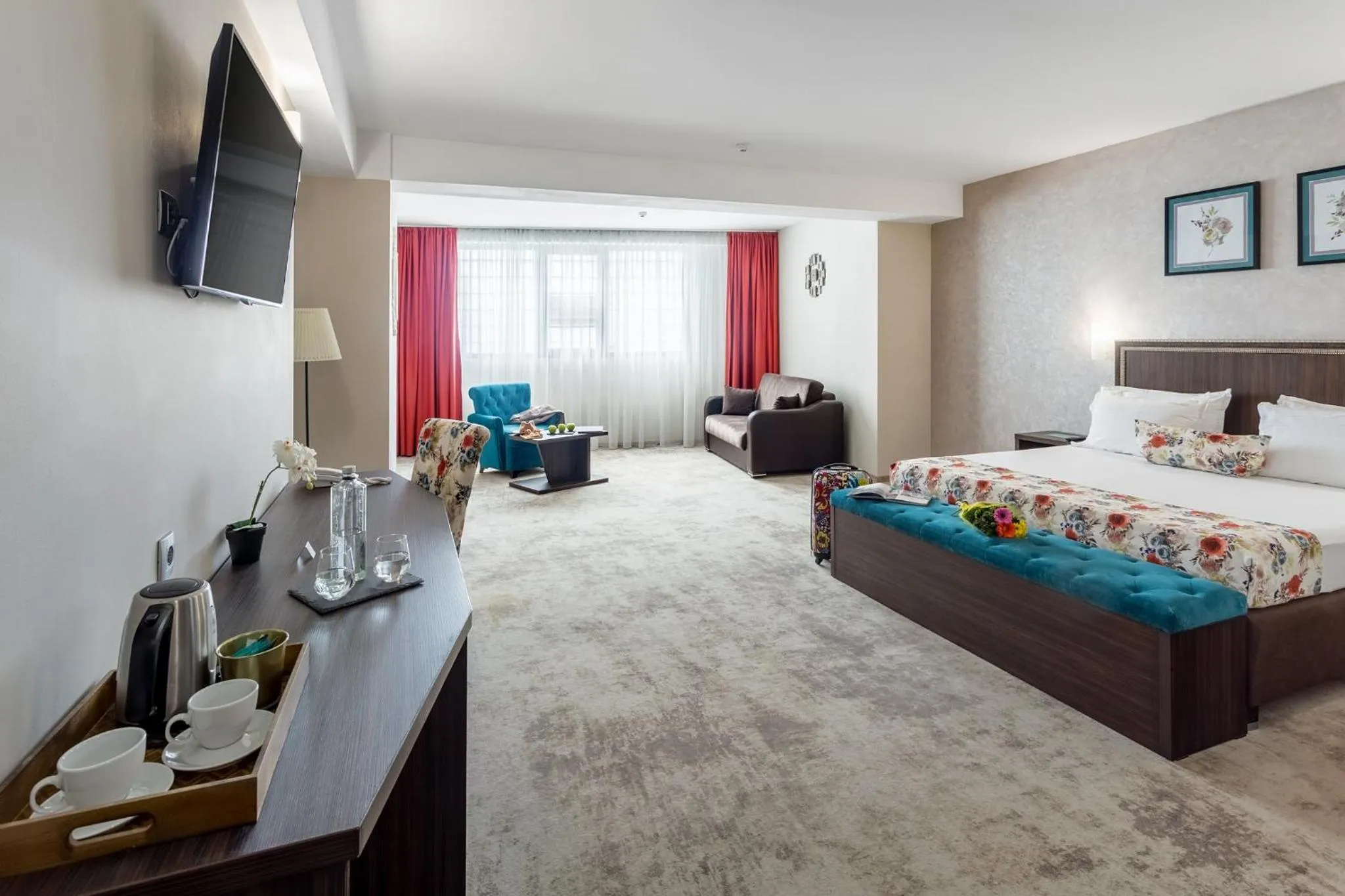 Photo of the whole room, Bed in Prestige Boutique Hotel Craiova