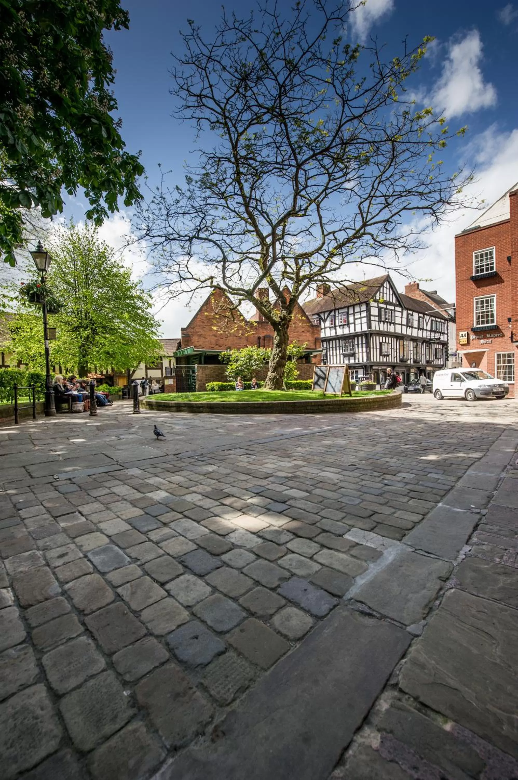 Facade/entrance in Prince Rupert Hotel