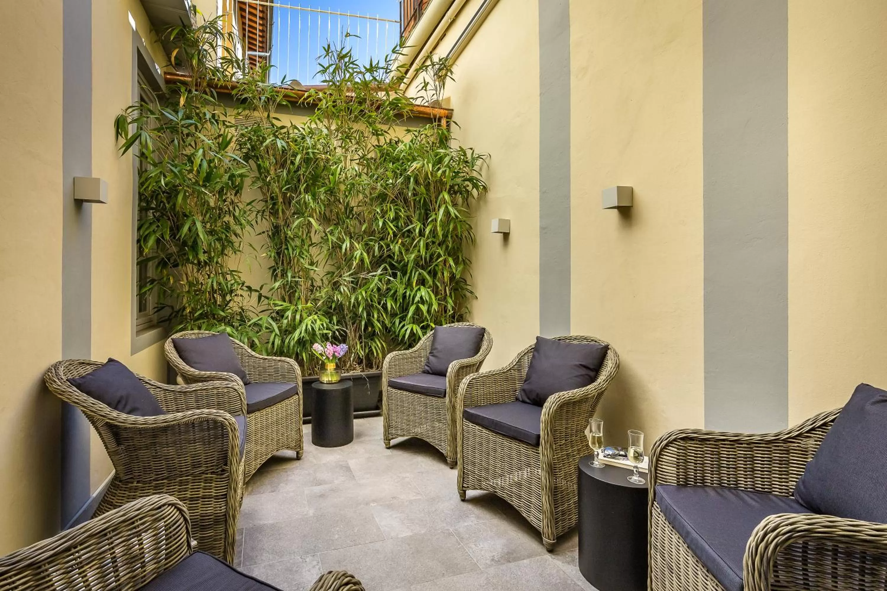 Patio in Arte' Boutique Hotel
