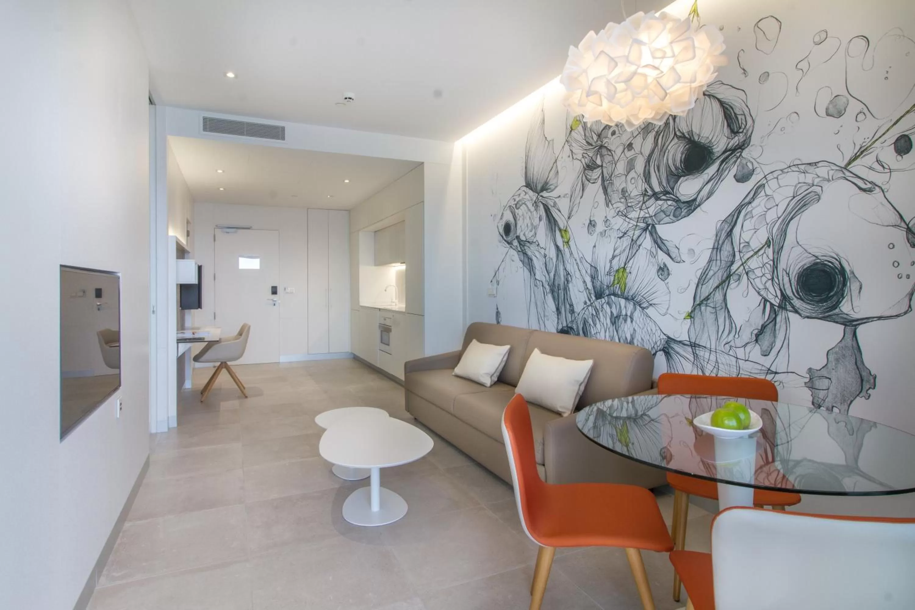 Dining area in ESTIMAR Calpe Suitopia