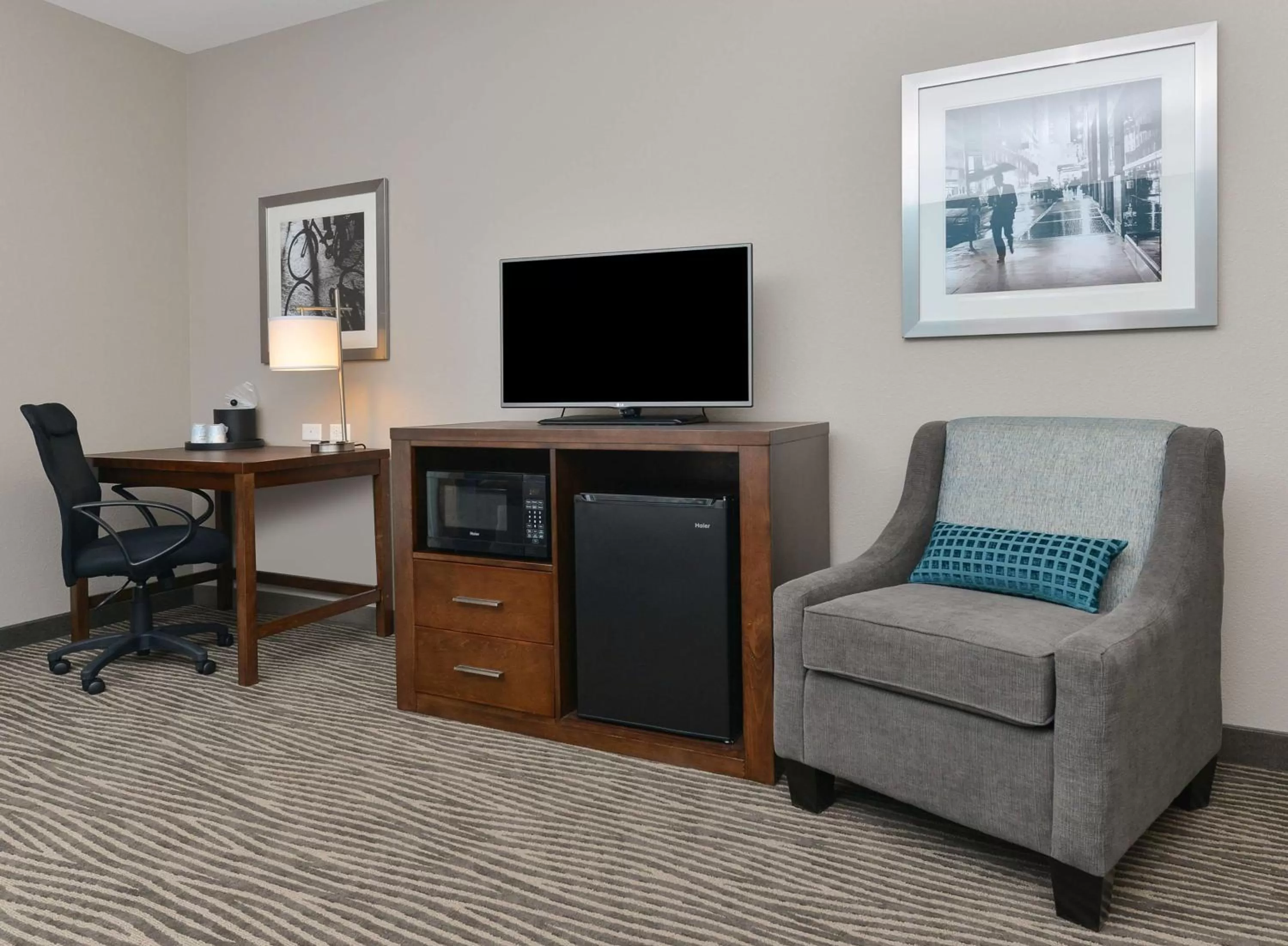 Living room in Hampton Inn & Suites Des Moines Downtown