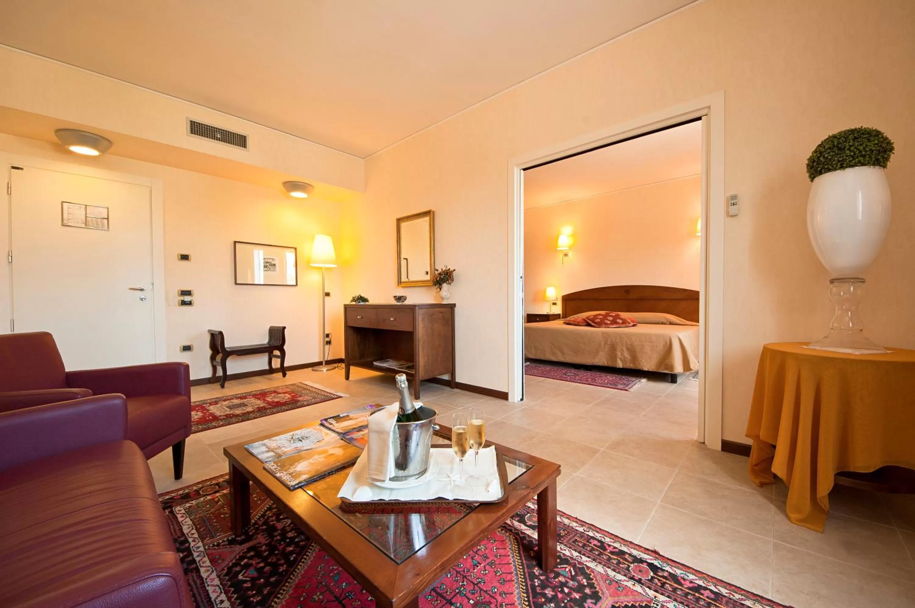 Living room in Grand Hotel Paestum