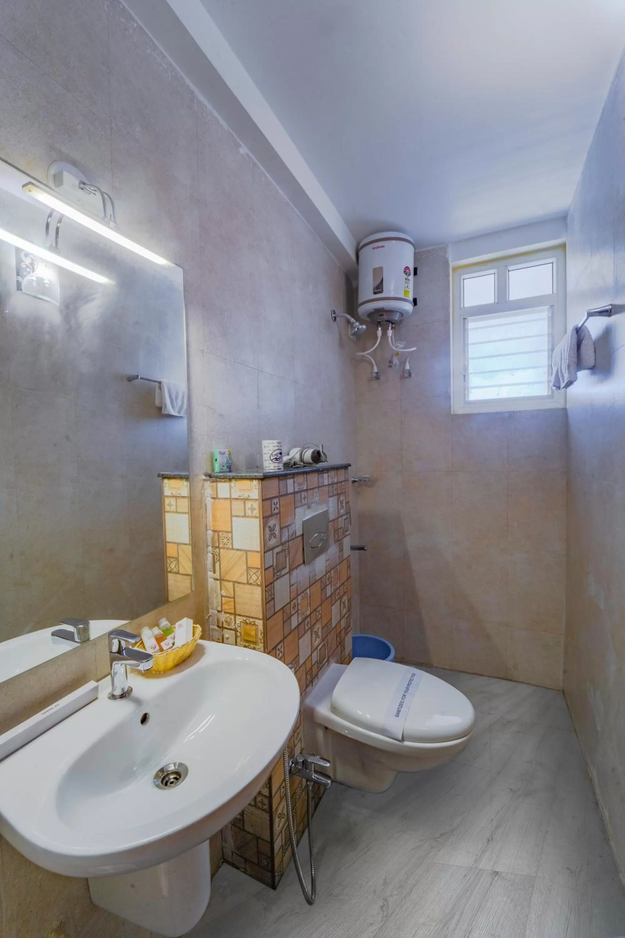 Bathroom in Mariners Bay Suites