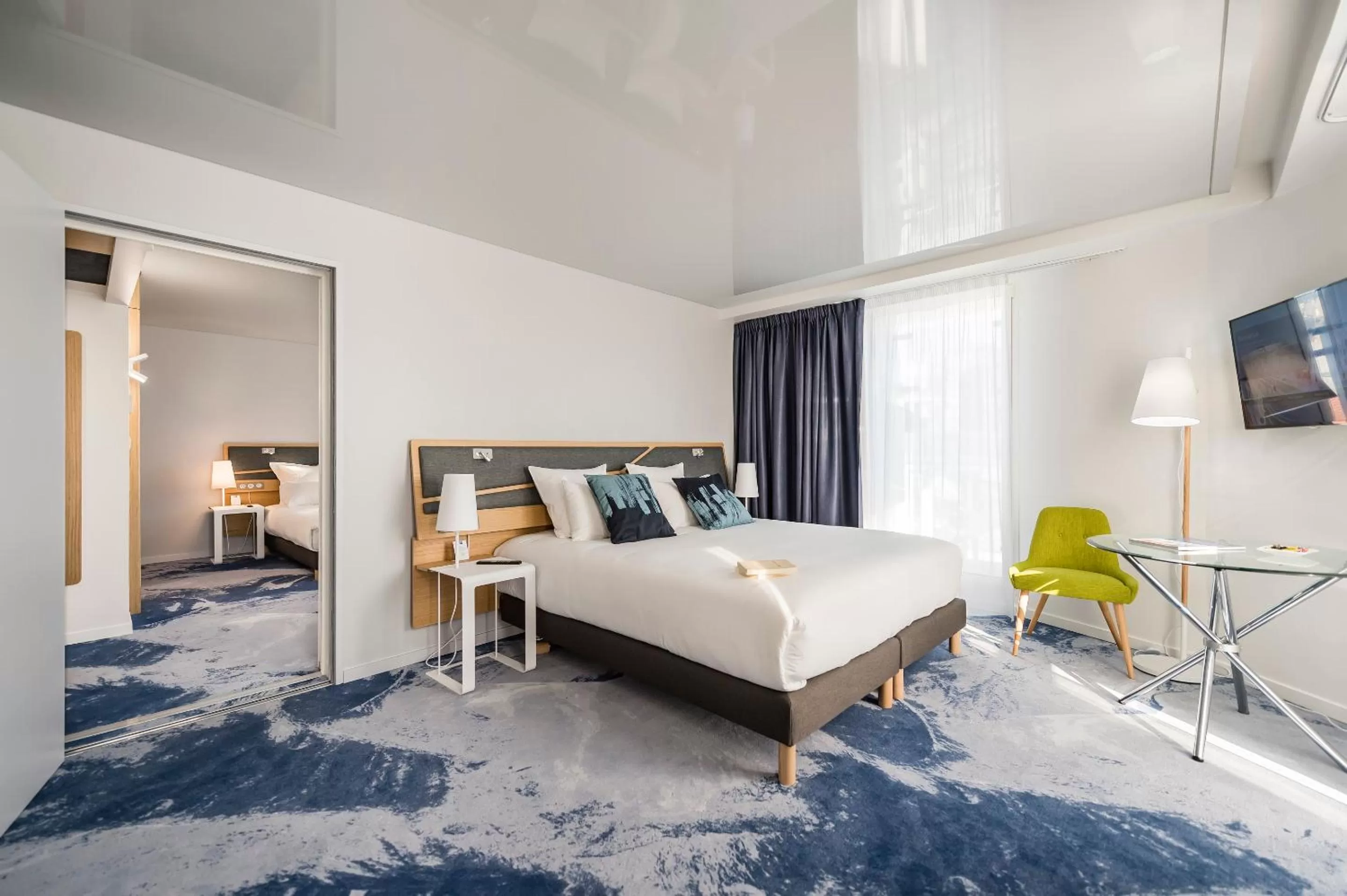 Bed in Seeko'o Hotel Bordeaux