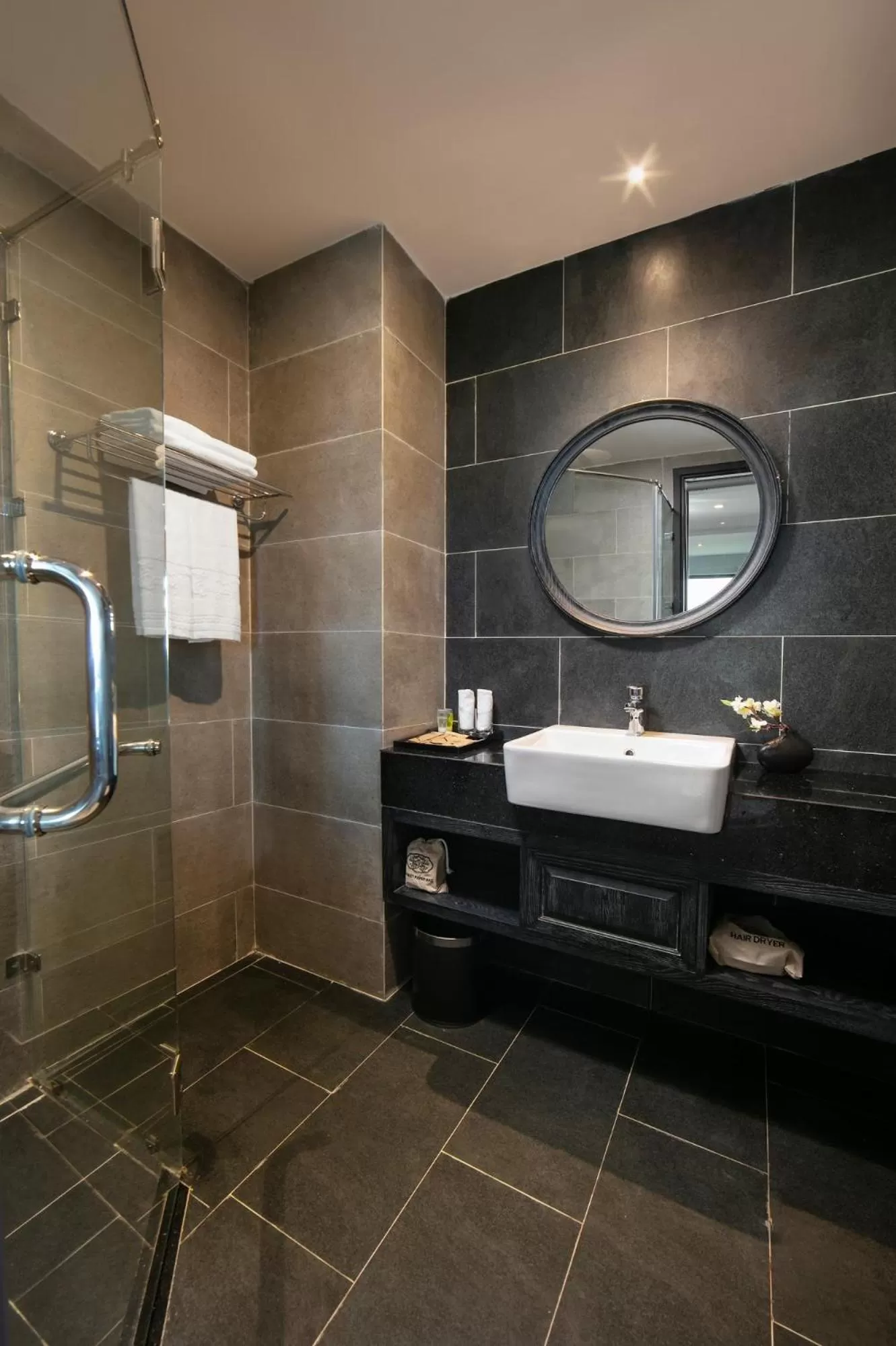 Property building in Shining Riverside Hoi An Boutique & Spa