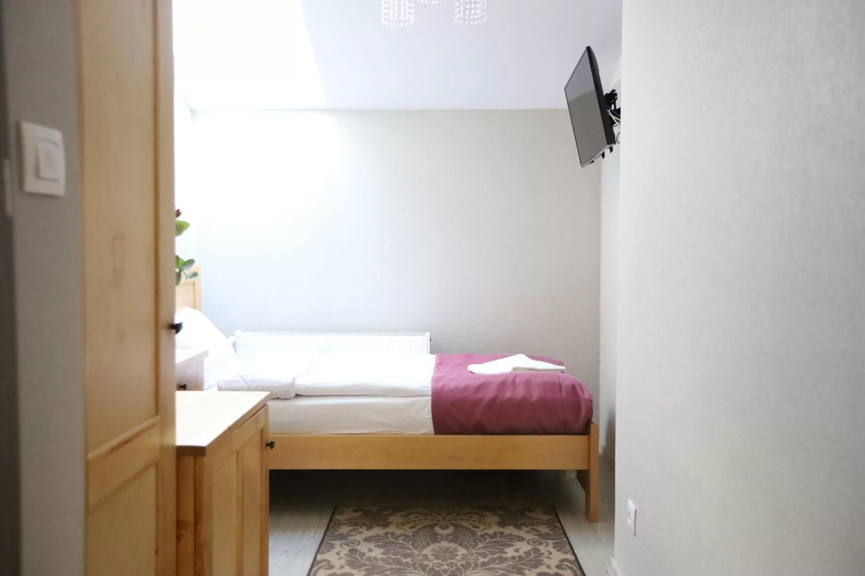 Bed in DReAM Garden Palace