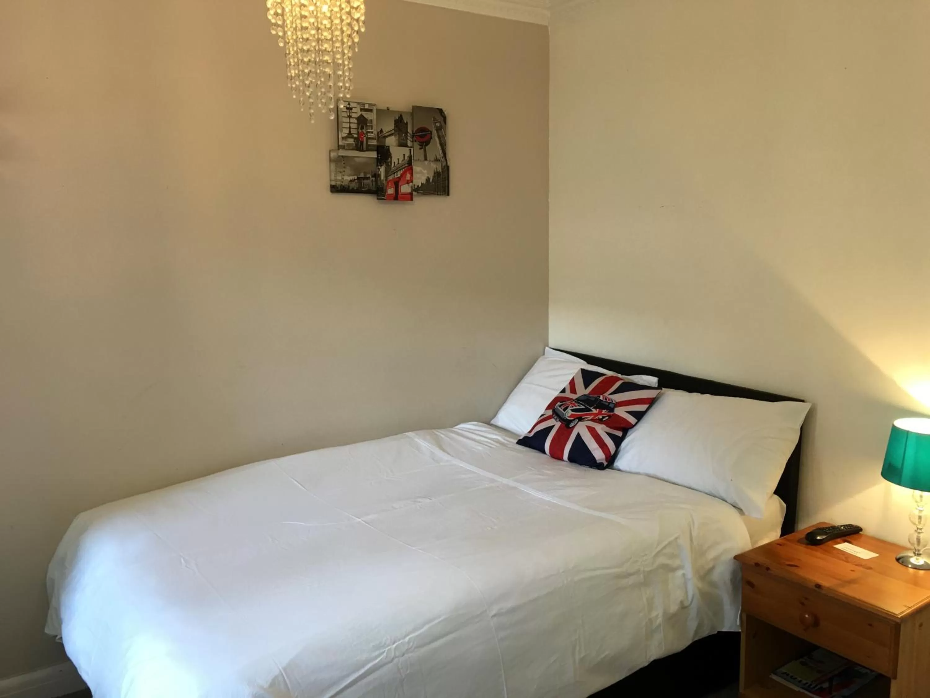 Property building, Bed in SleepNeat