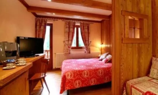 Bedroom, Bed in Chalet Plan Gorret