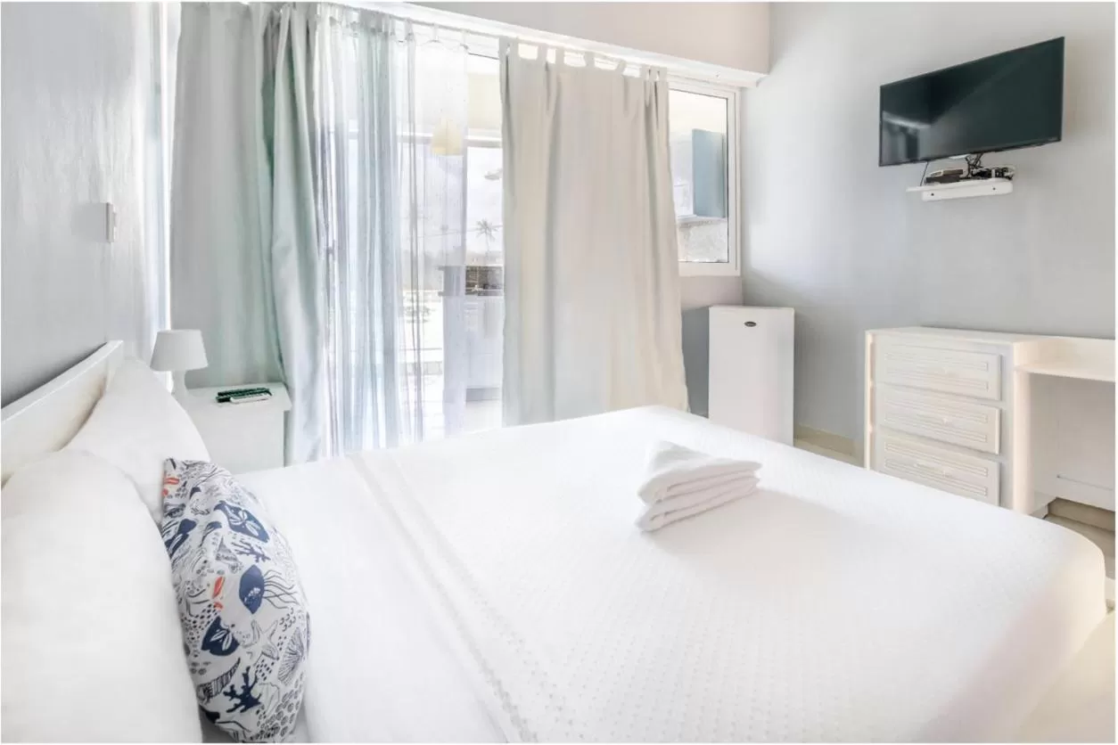 Bedroom, Bed in Bella Vida Hotel Punta Cana