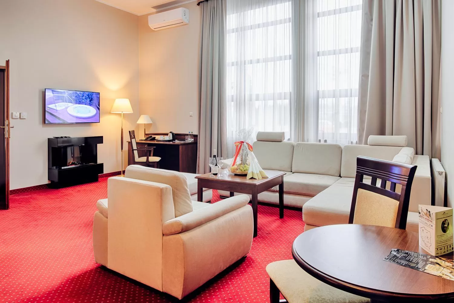 Seating area in Grand Royal Hotel