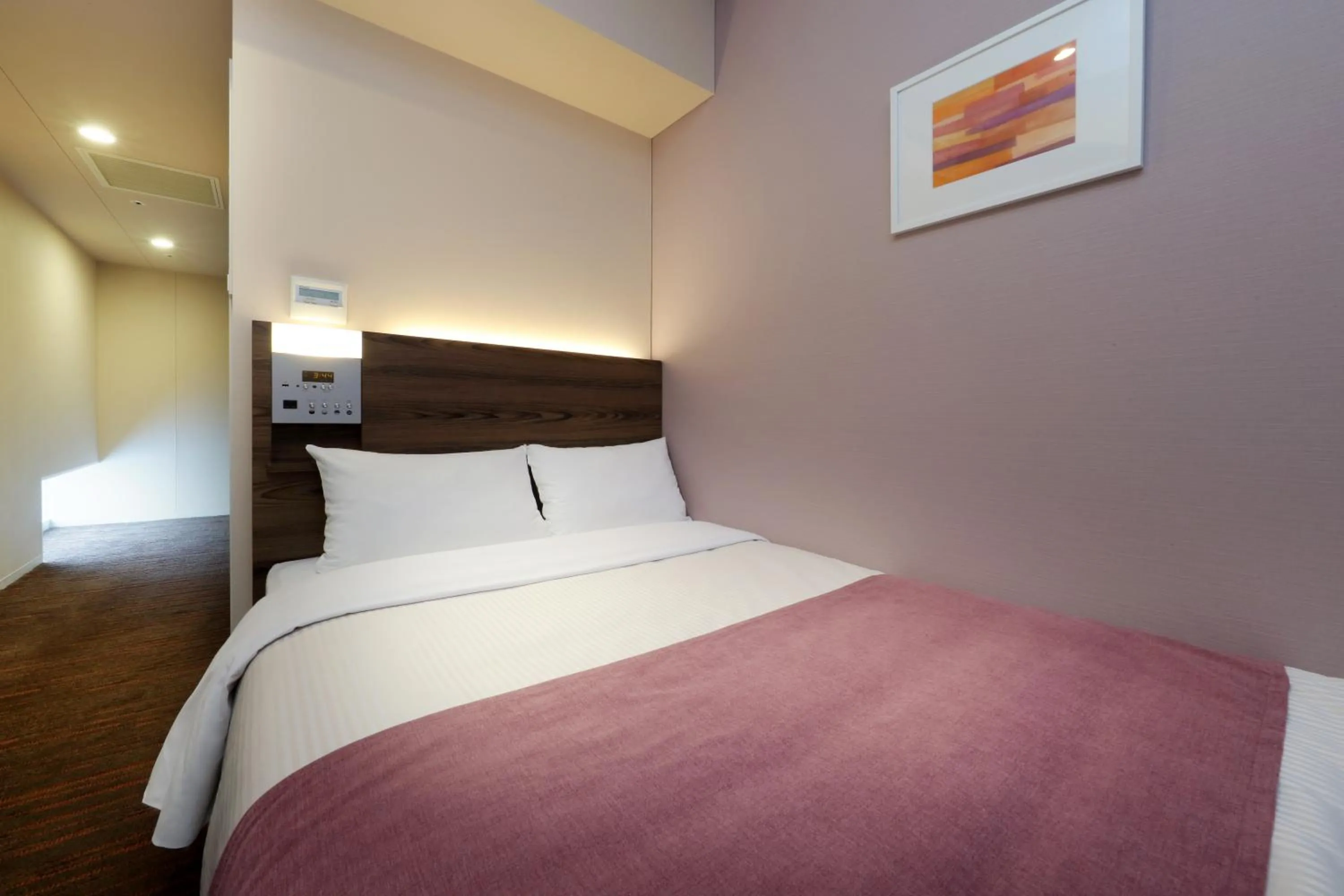 Photo of the whole room, Bed in Keio Presso Inn Ikebukuro