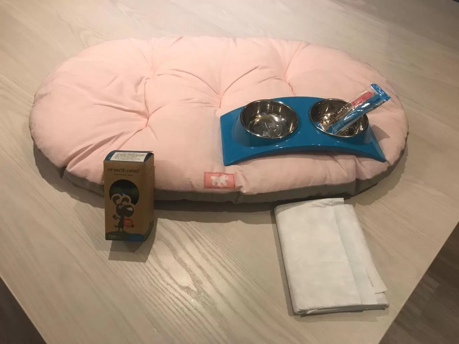 Pets, Bed in 合樂商旅 He&Le