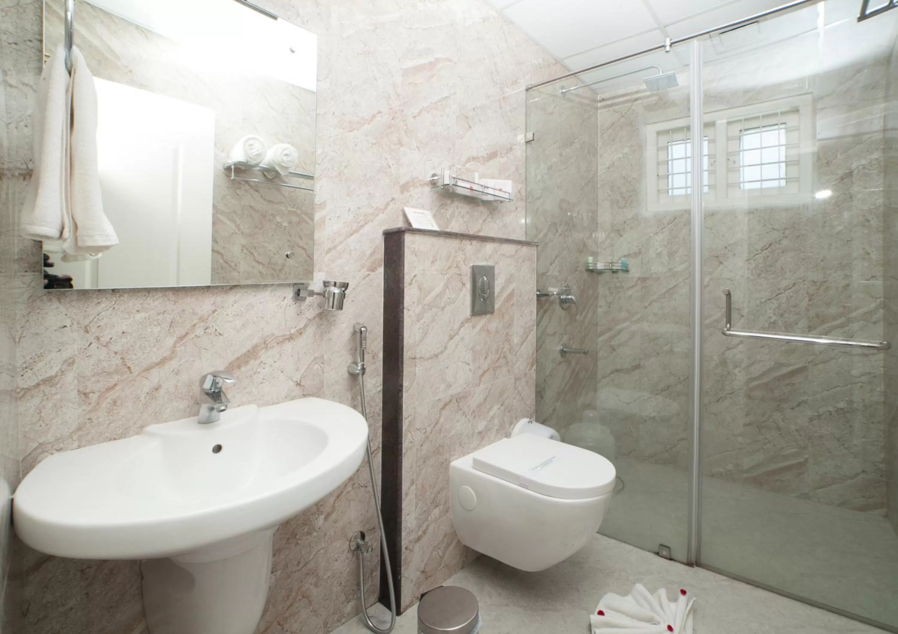 Shower in The Fog Munnar (Resort & Spa)