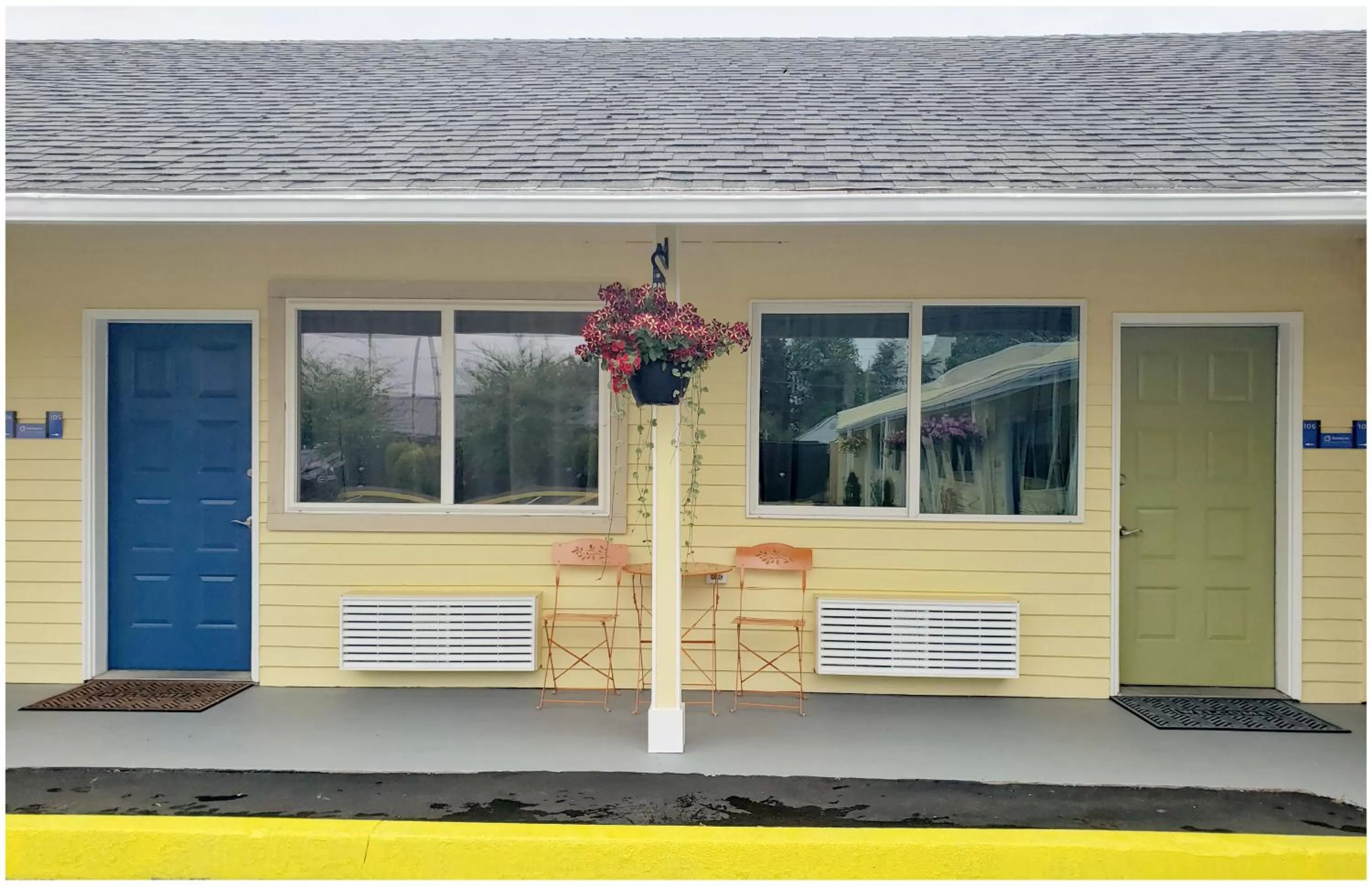 Property building in Buckley Inn