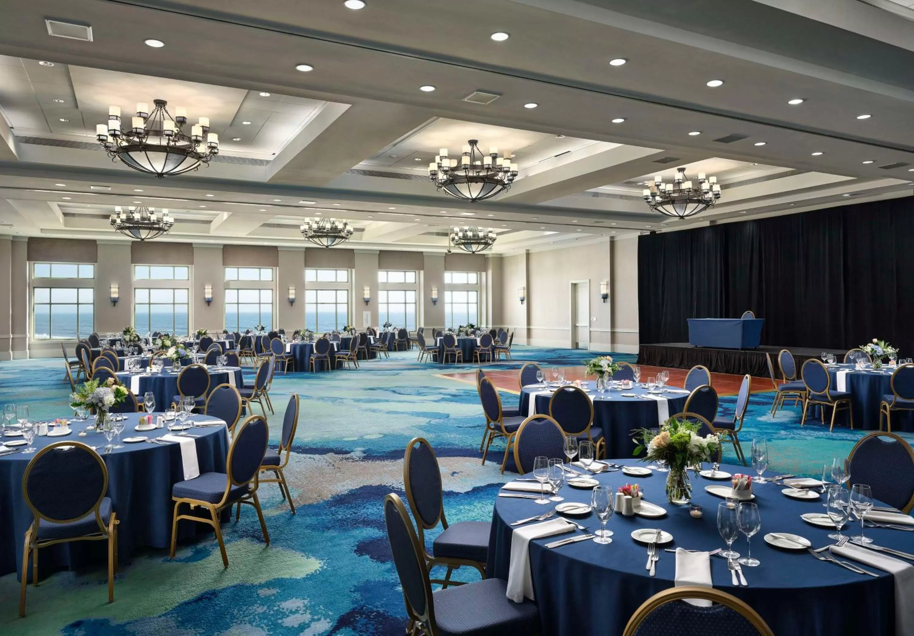 Meeting/conference room in Hilton Virginia Beach Oceanfront