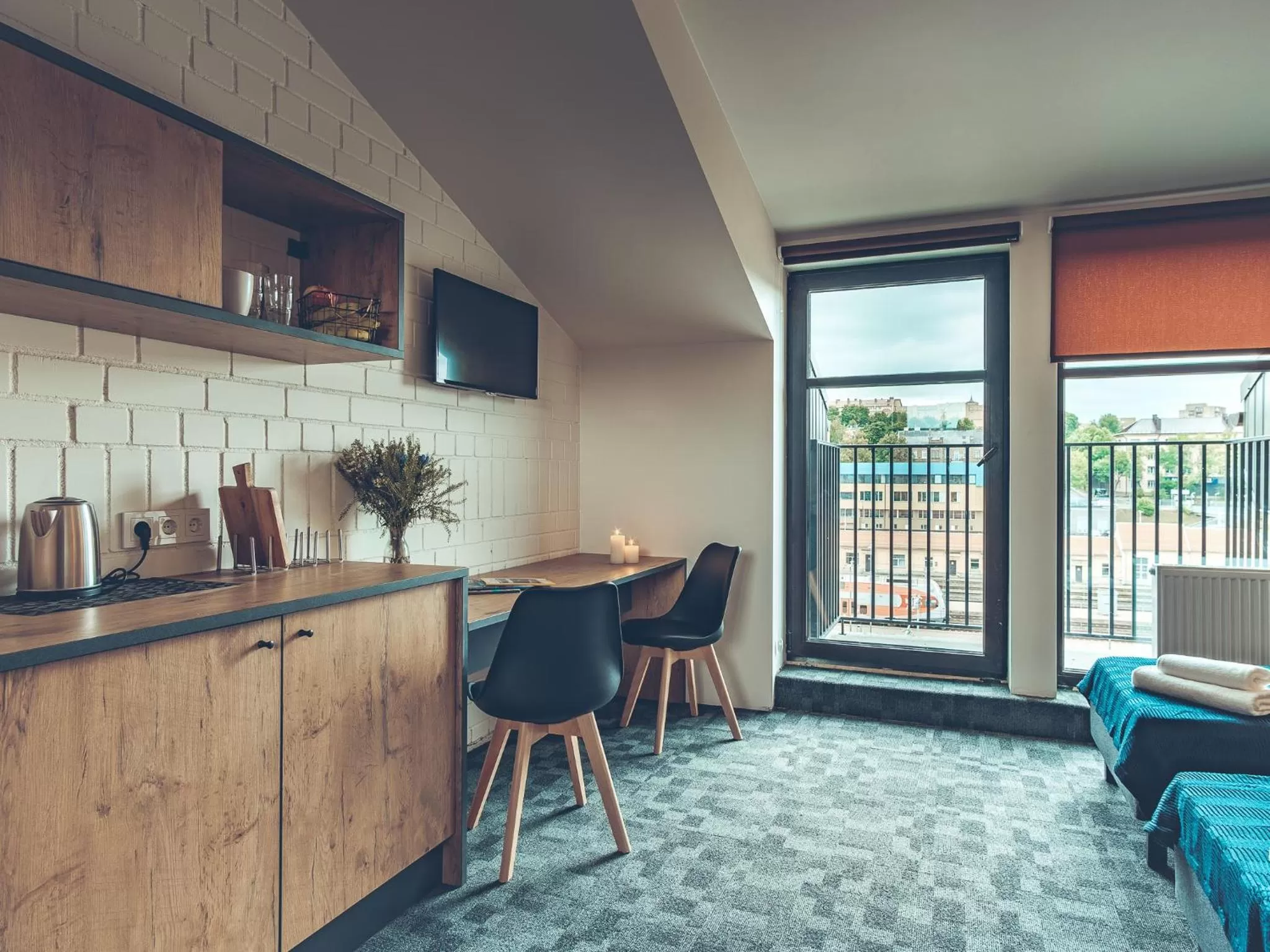 Photo of the whole room in SELF CHECK-IN Hotel Railway Apartments