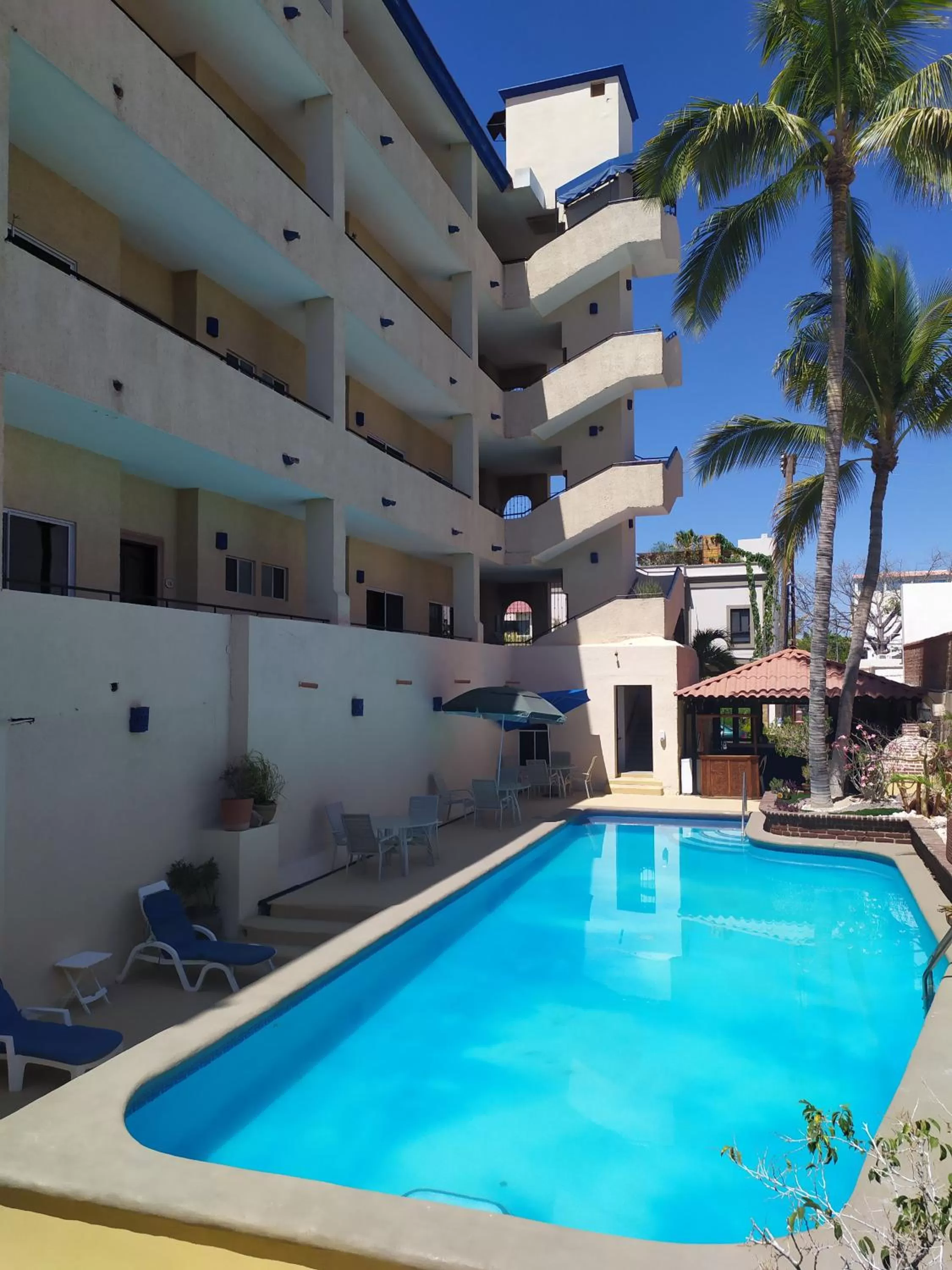 Swimming Pool in Las Gaviotas Condo-Hotel La Paz BCS