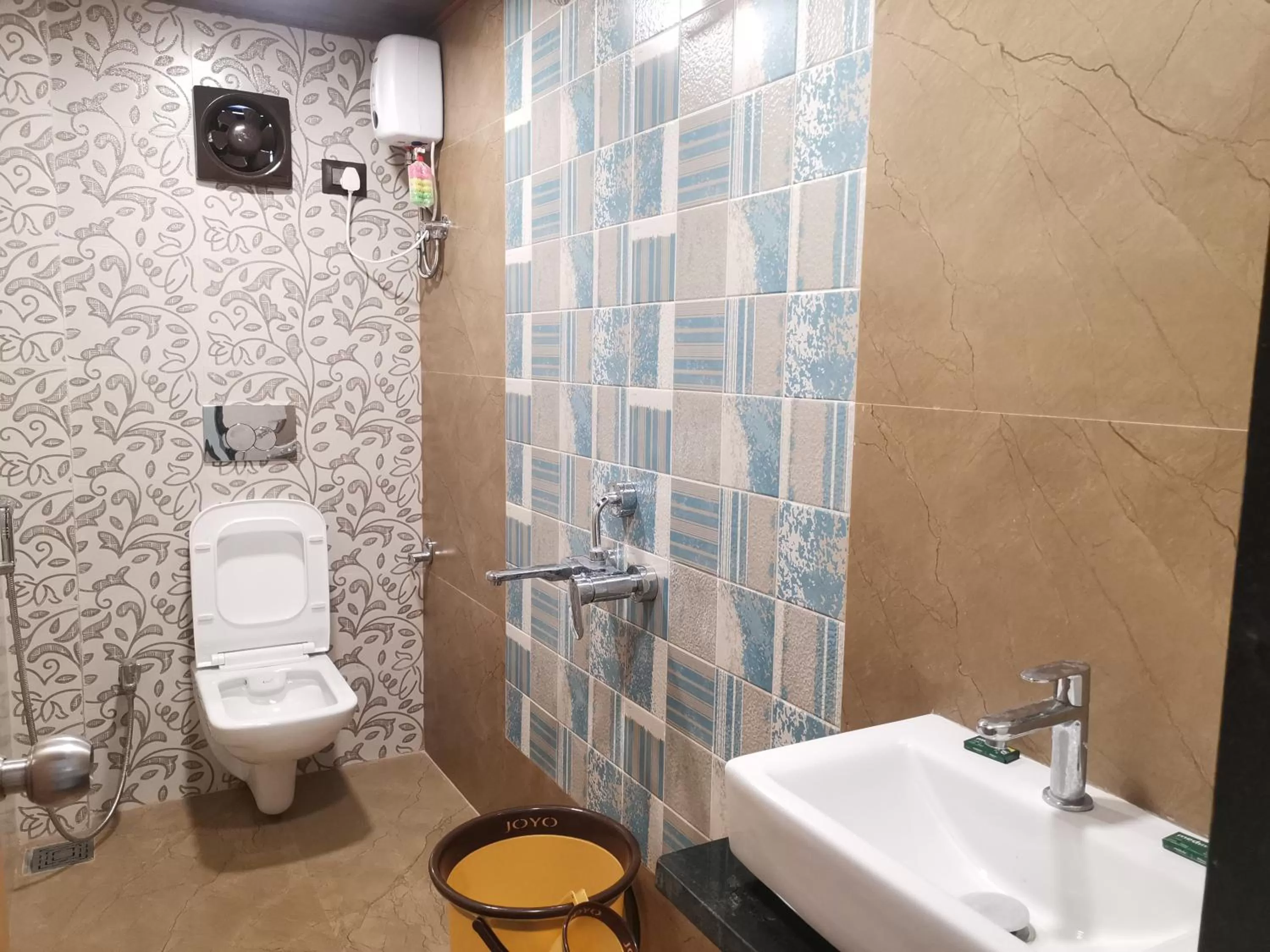 Toilet in Raaj Resort