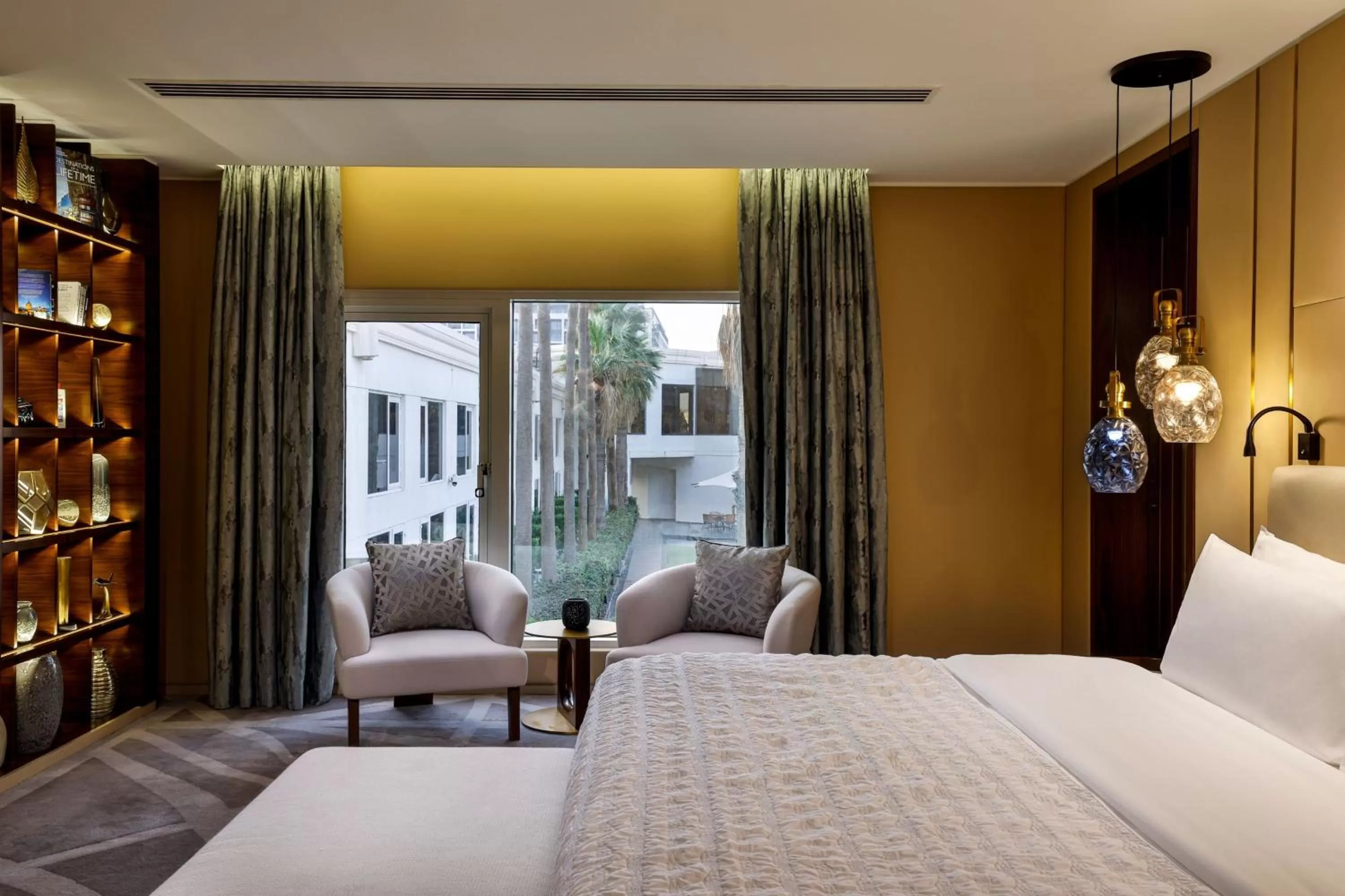 Bedroom, Bed in Le Méridien Dubai Hotel & Conference Centre