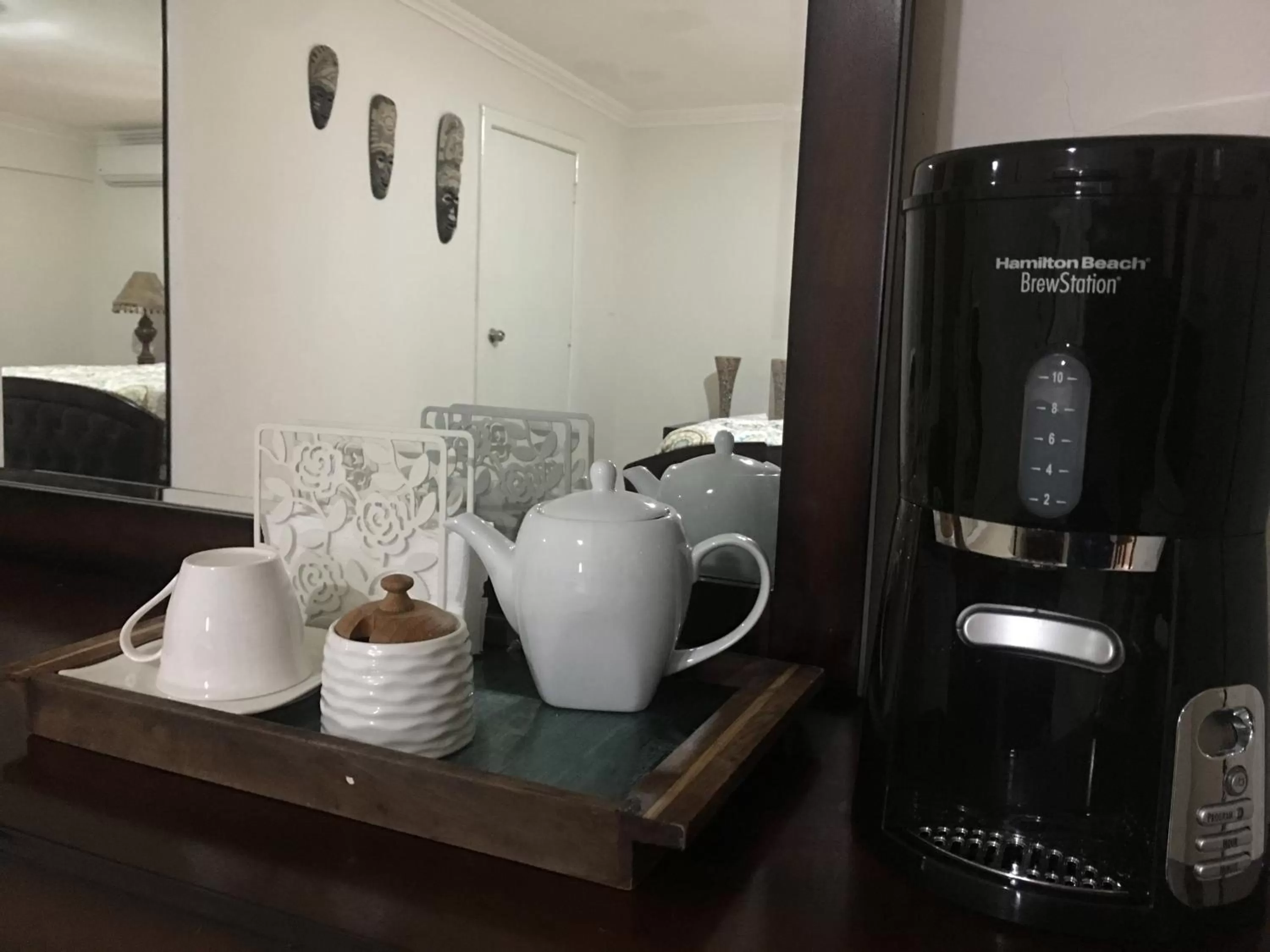 Kitchen or kitchenette, Bathroom in Hotel Boutique Simona