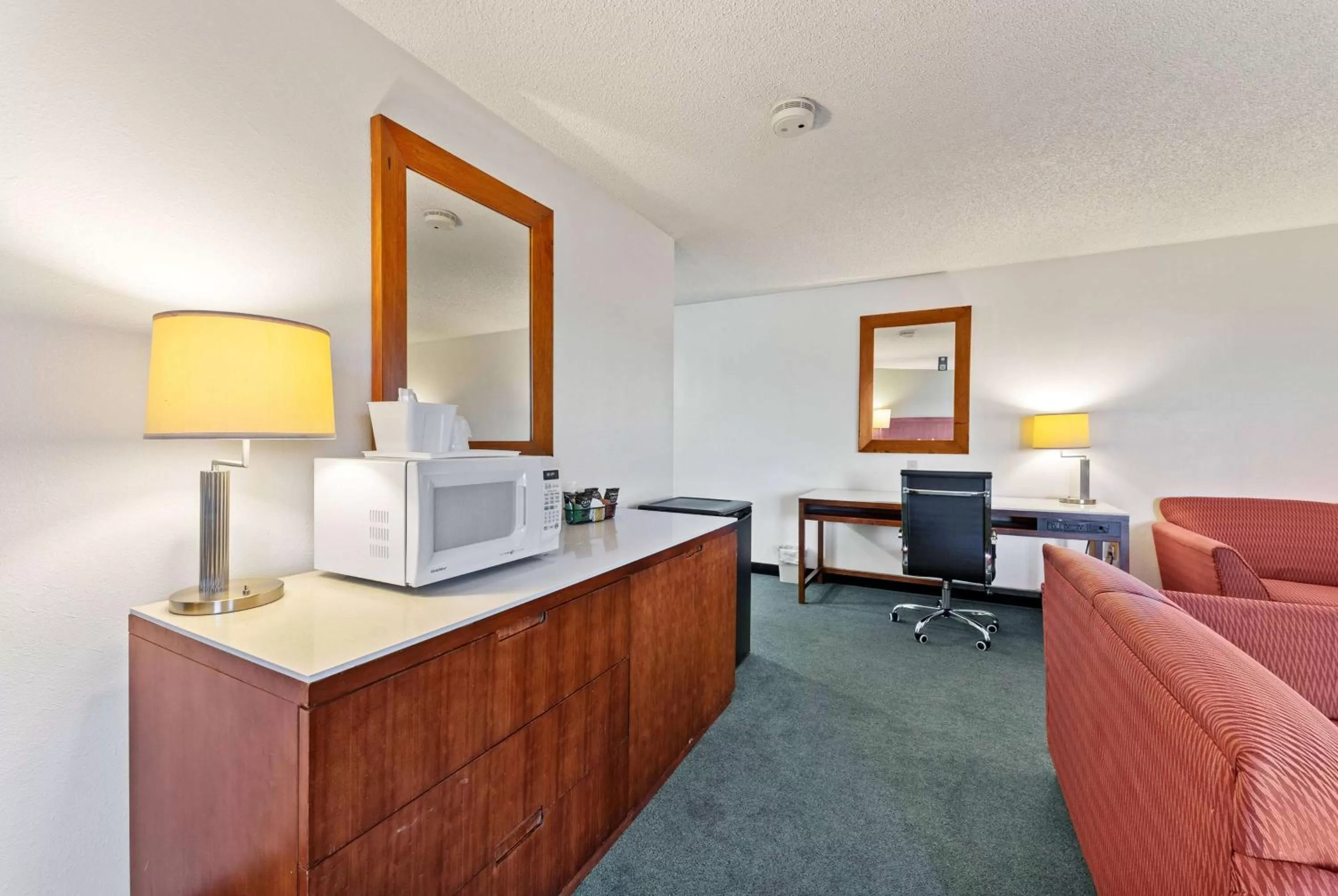 Bed in Ramada by Wyndham Cedar City