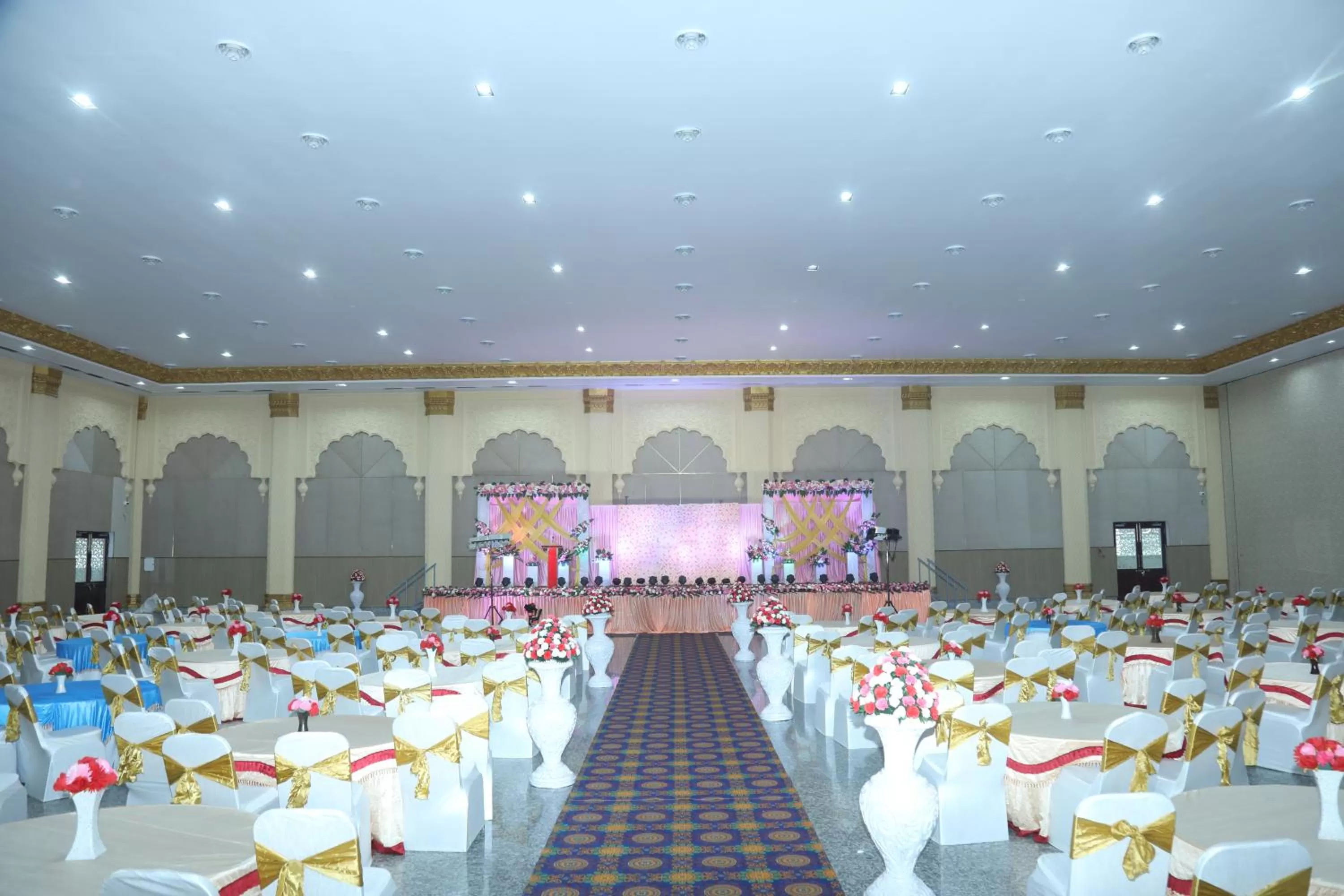 Banquet/Function facilities in Gadiraju Palace Convention Centre & Hotel